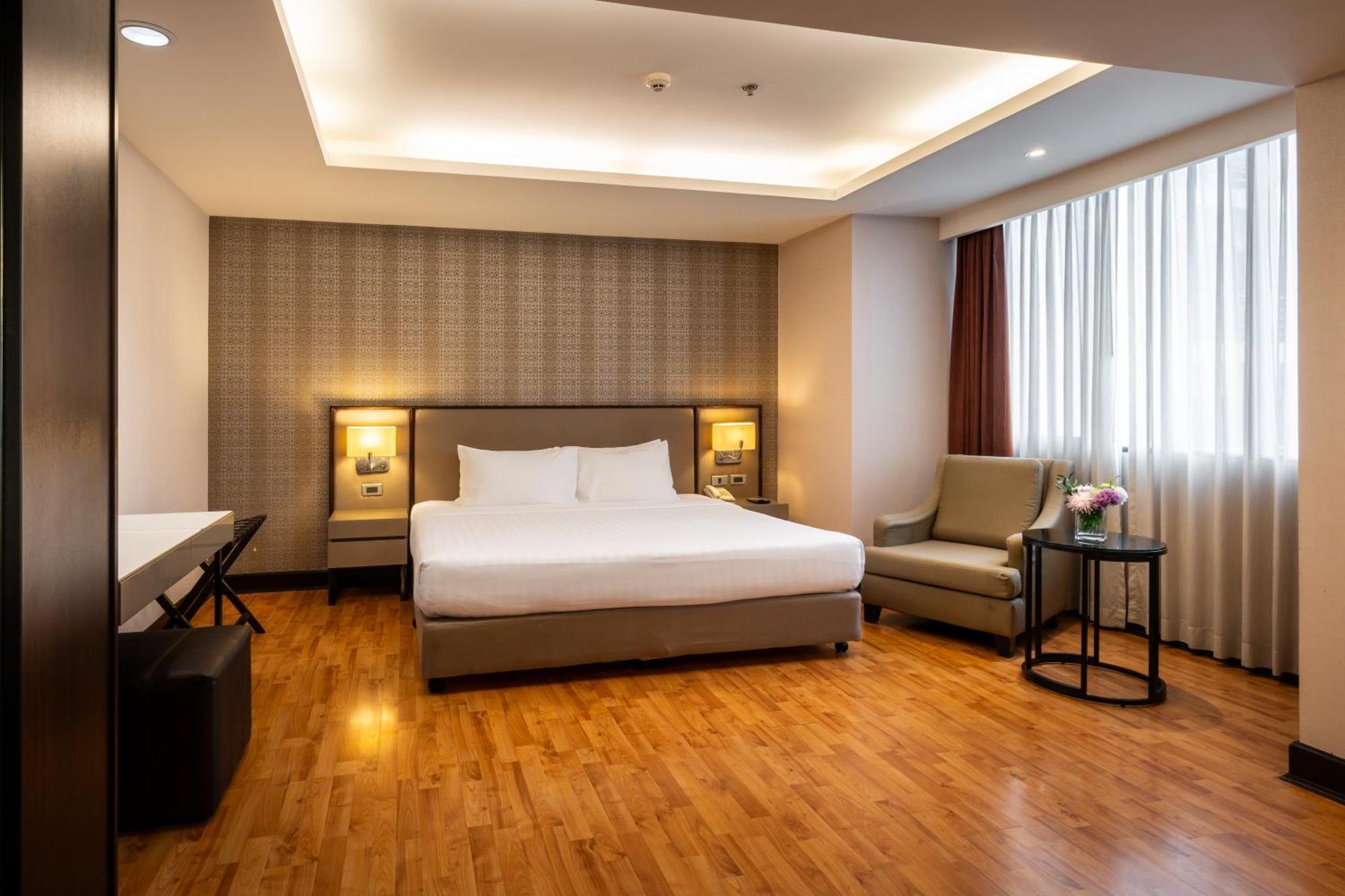 Khách sạn Rembrandt Residences Bangkok