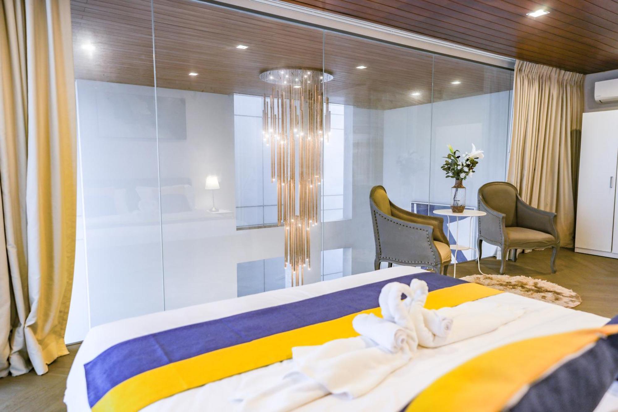 通罗 隐湖四卧豪华别墅 Hidden Pool 4 Bedroom Sukhumvit-thonglor Bts 5 Mins Villa