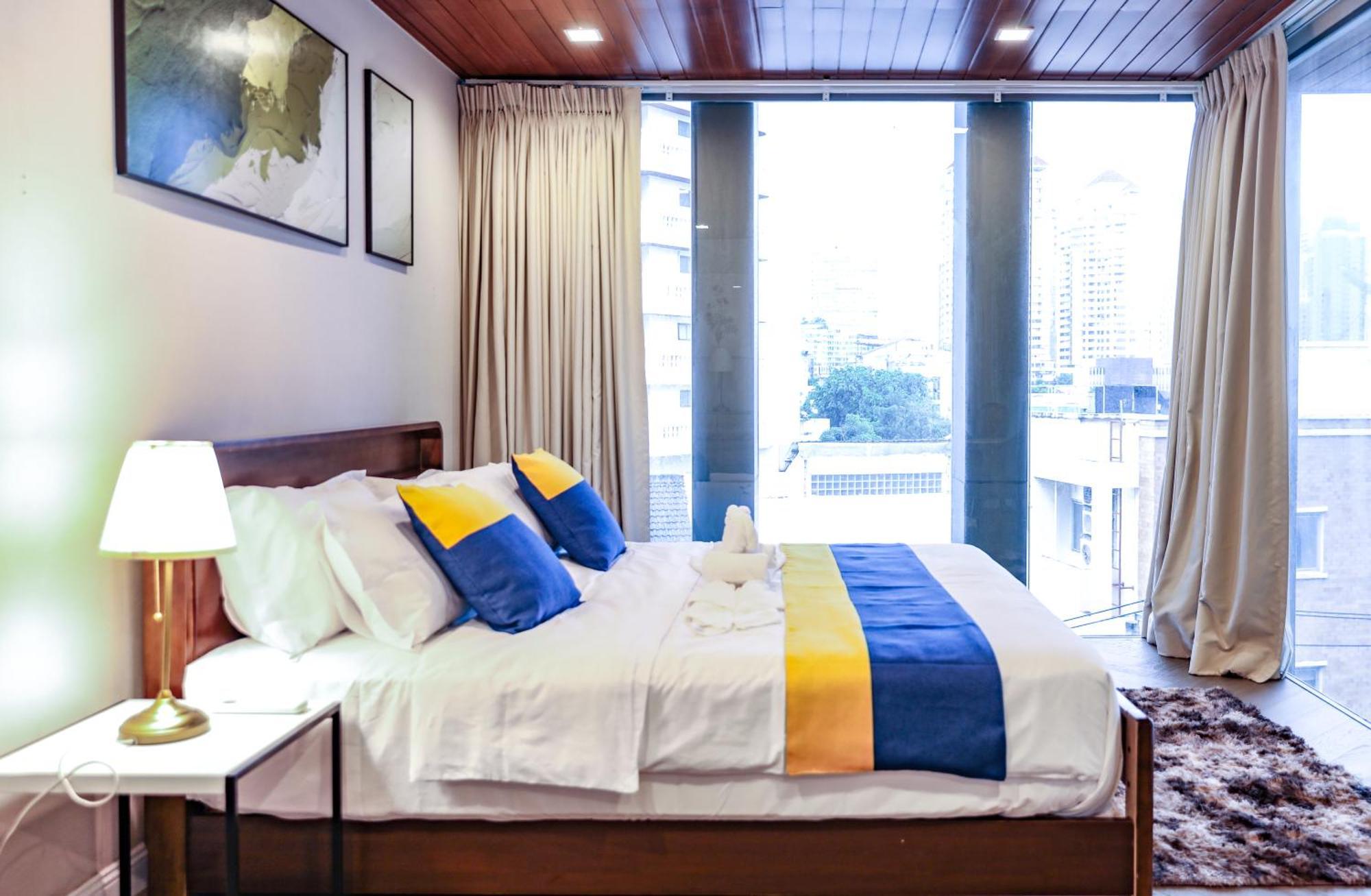 通罗 隐湖四卧豪华别墅 Hidden Pool 4 Bedroom Sukhumvit-thonglor Bts 5 Mins Villa *