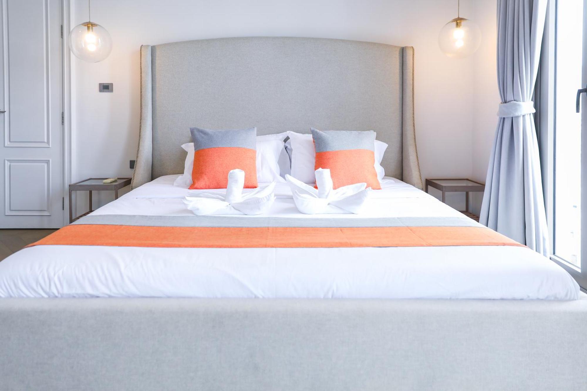 通罗 隐湖四卧豪华别墅 Hidden Pool 4 Bedroom Sukhumvit-thonglor Bts 5 Mins *