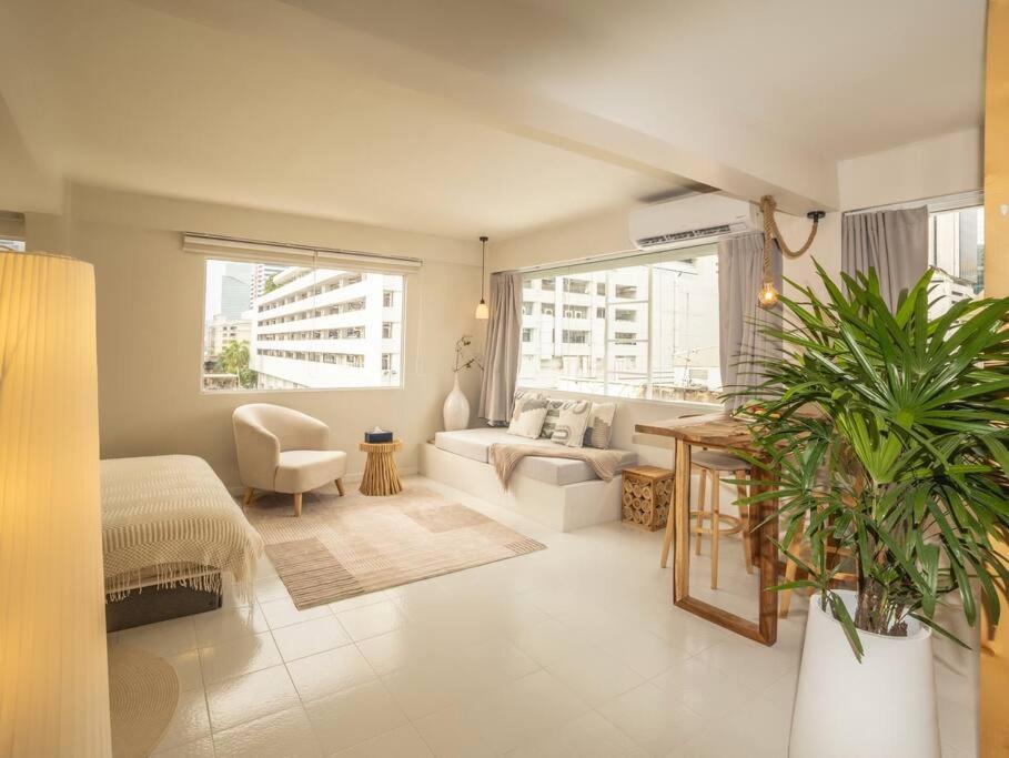 Cozy - 2 Guests In The Heart Of Silom - 6b Appartement