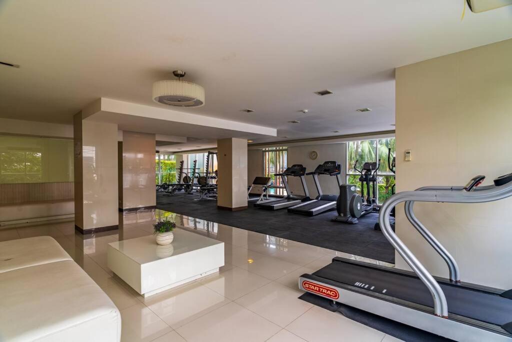 Center 1 Bedroom Fast Wifi Pool Checkin 24h Apartment *