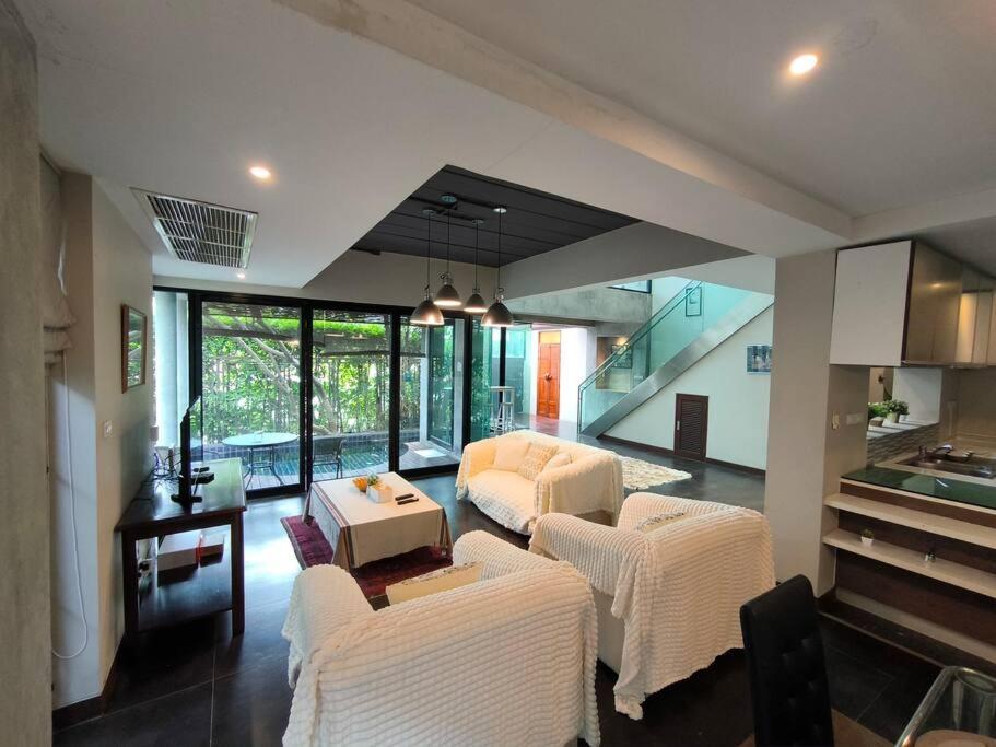 Luxe Pool 3 Min To Thonglor Bts & Nightlife Bangkok