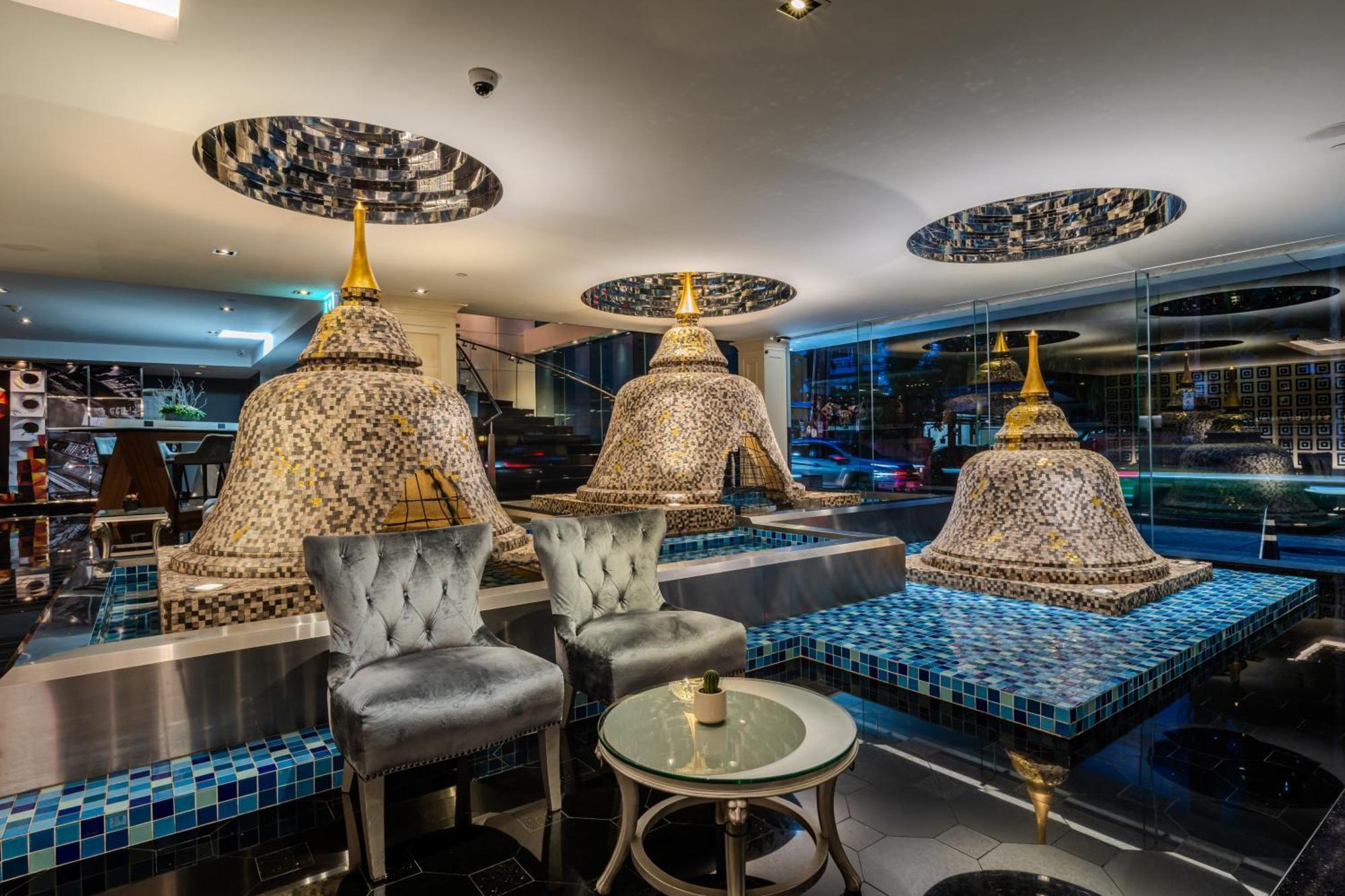Night - Sukhumvit 15 Hotel 4*