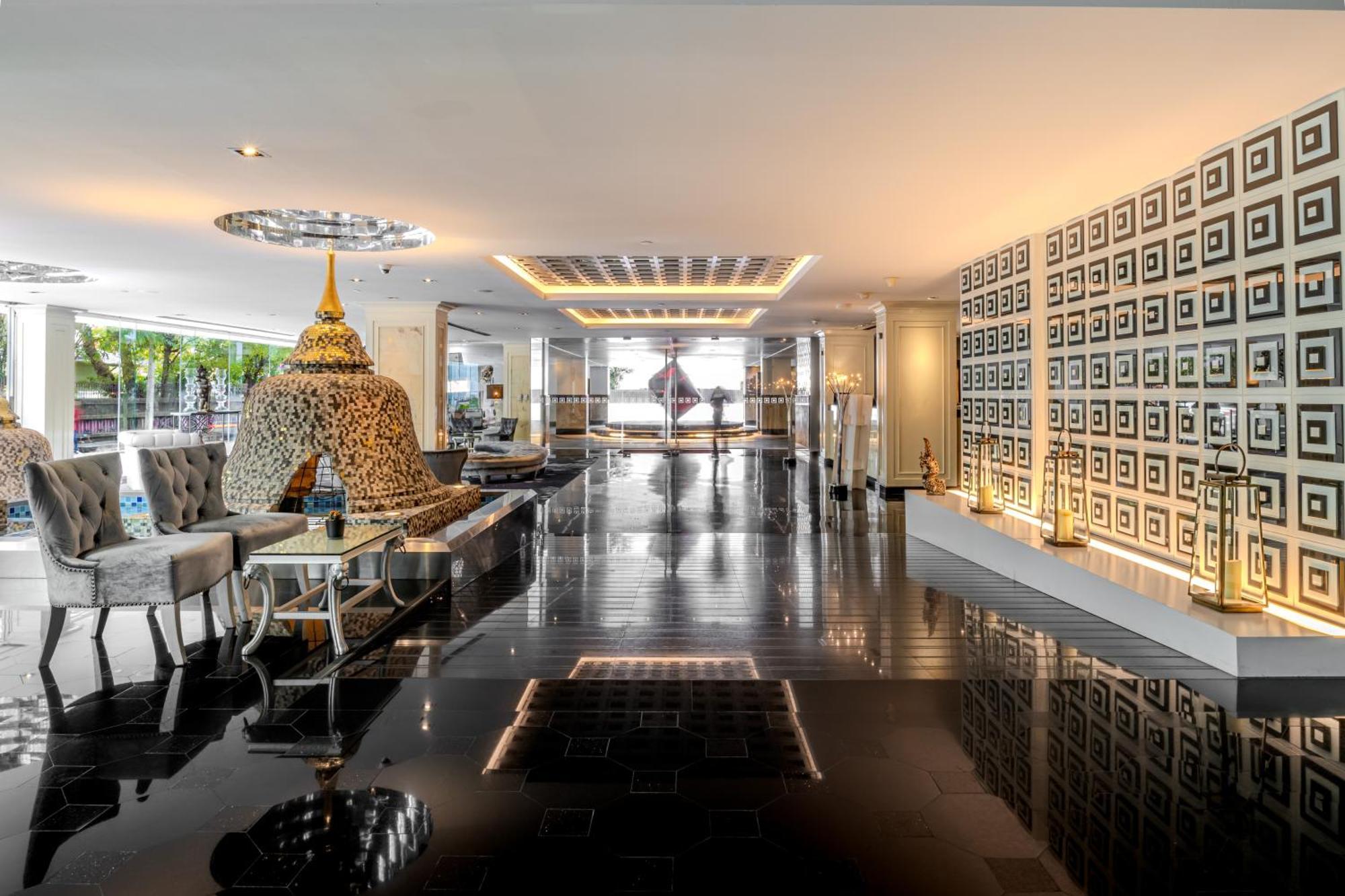 Hotel Night - Sukhumvit 15 Bangkok