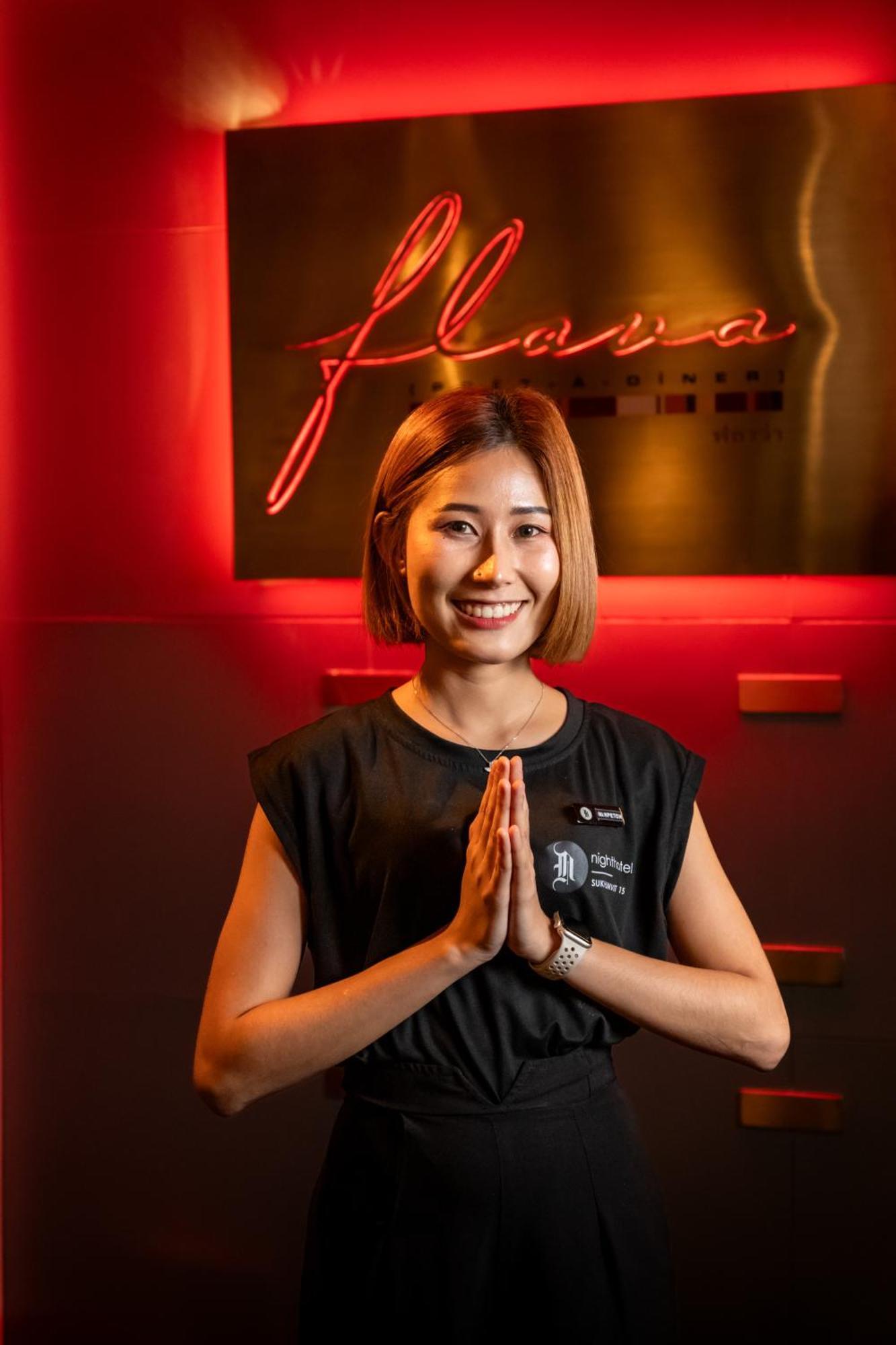 Night - Sukhumvit 15 Hotel 4*