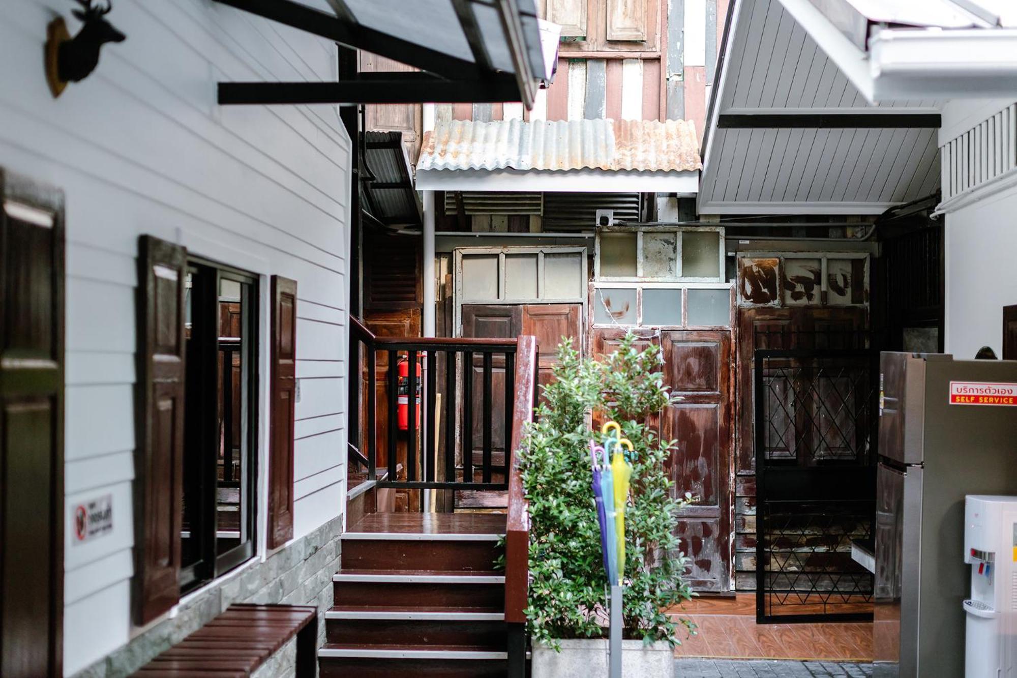 Hostal Diff Bangkok