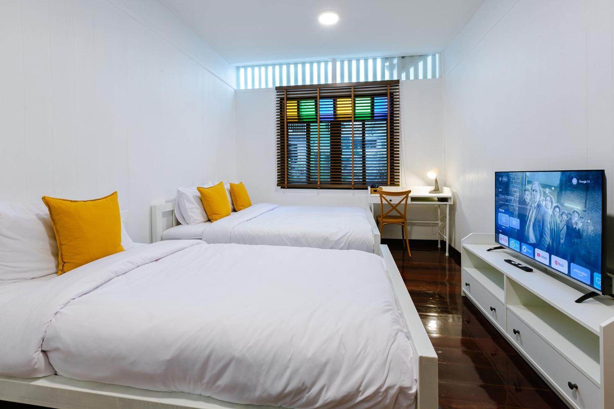 Hostal Diff