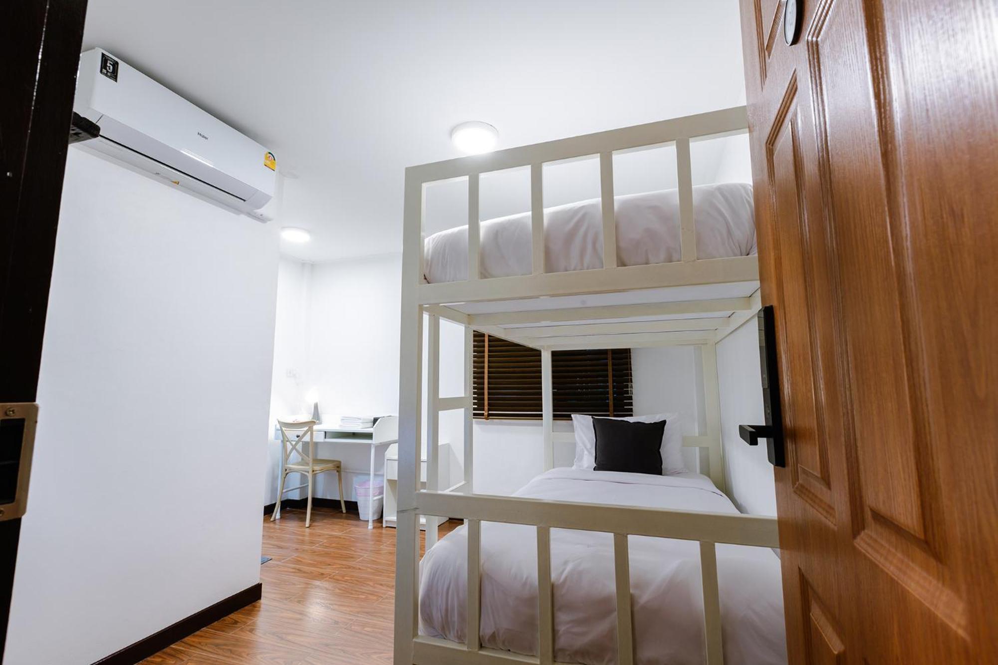 Hostal Diff