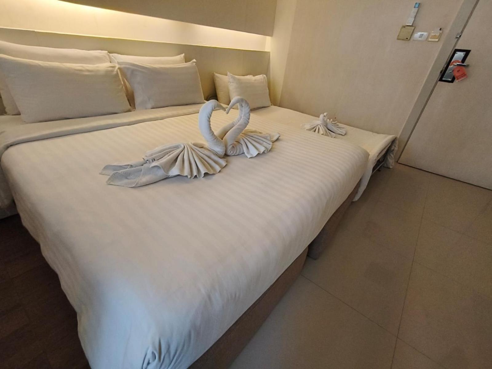 Metacity Khách sạn 3*