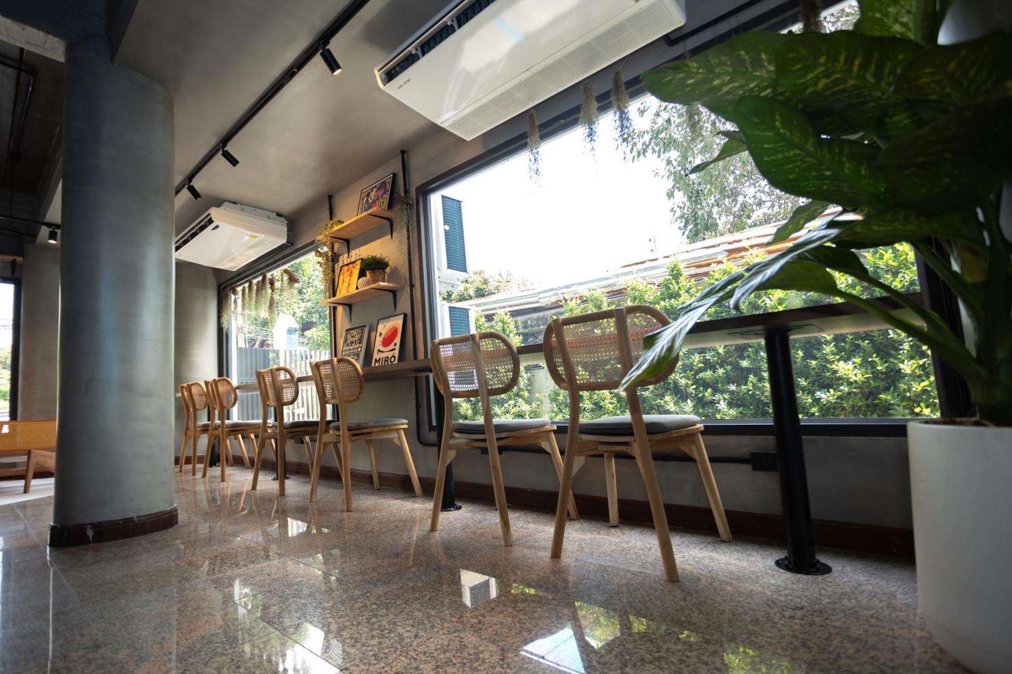 Capsule hotel Dmk Place