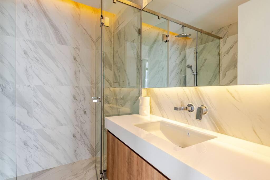 Pet Friendly Modern Nest Asoke Appartement Bangkok
