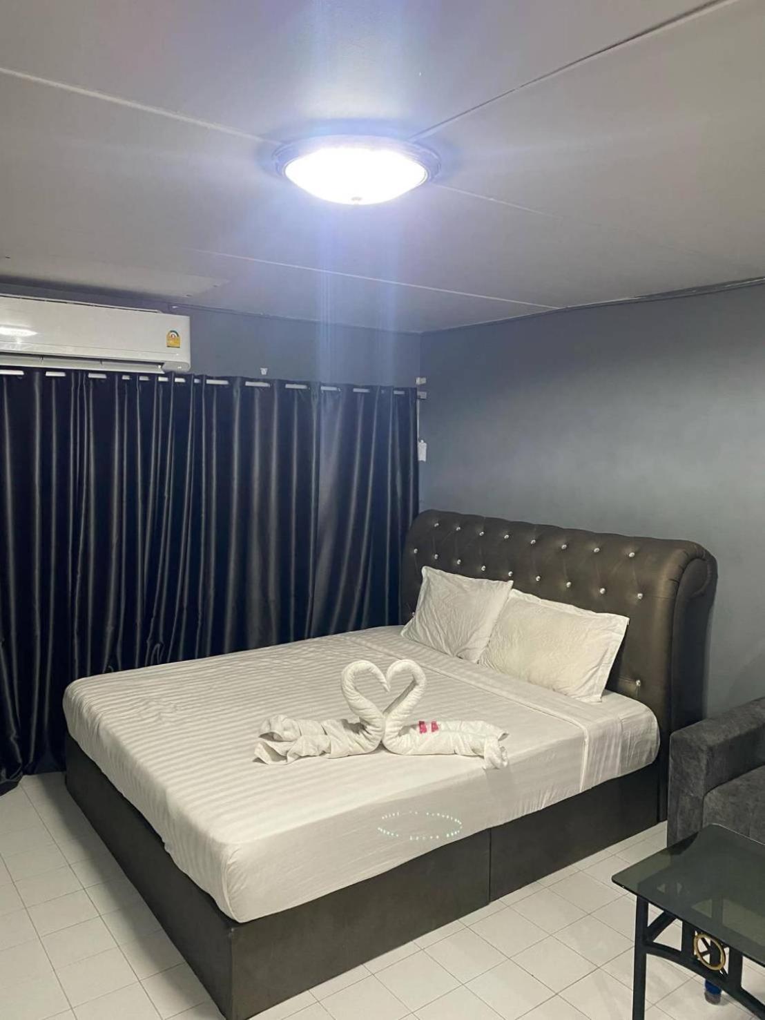 ไอริน ห้องพักรายวัน 2 Apartment Bangkok