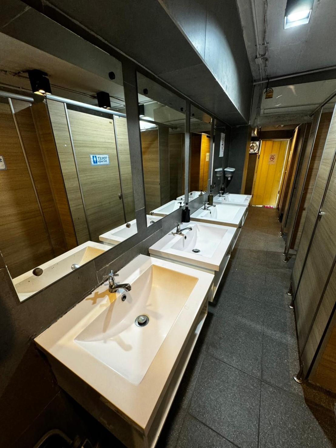 Albergue Glur Pratunam *