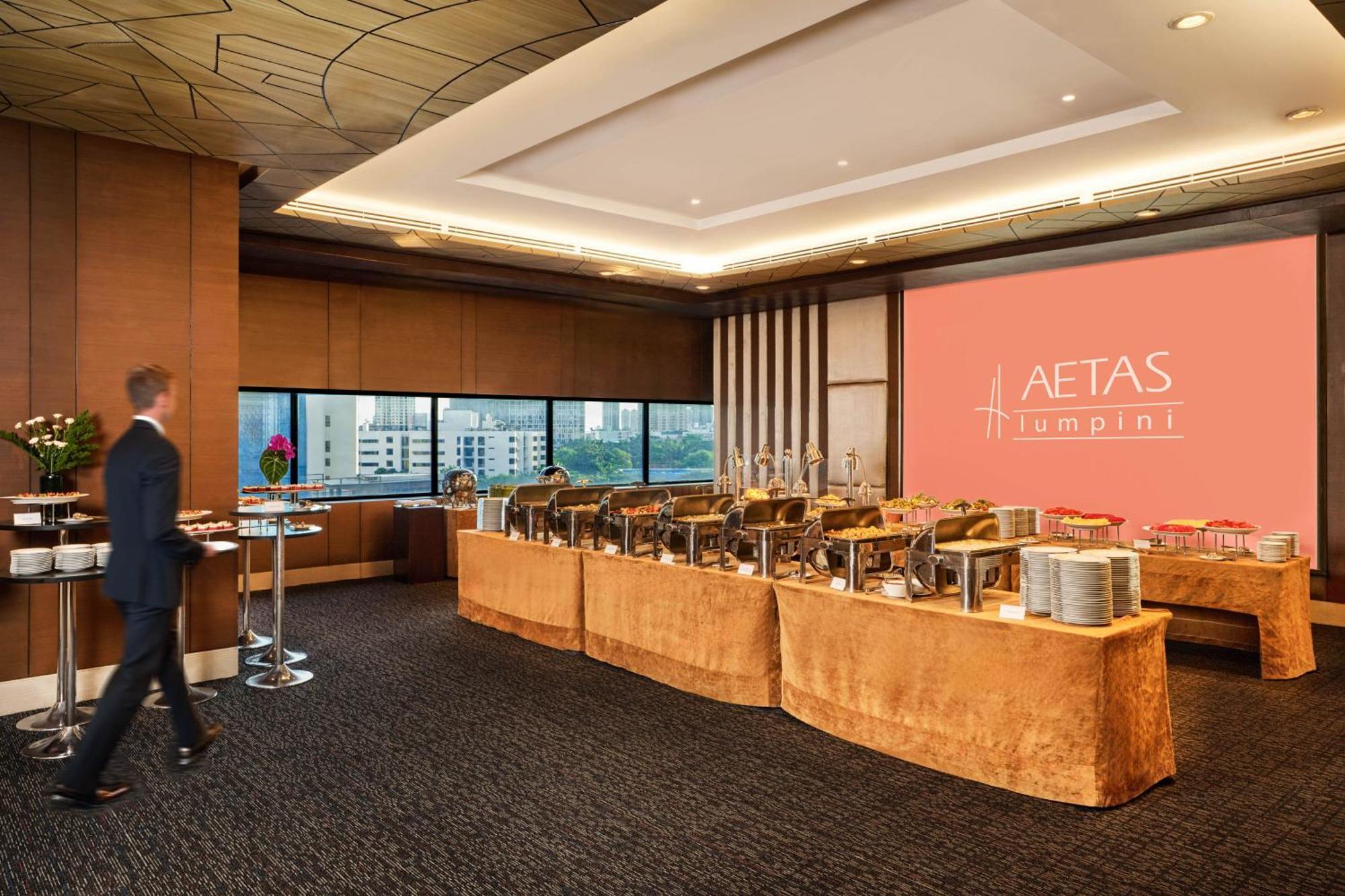 Aetas Lumpini Khách sạn 5*