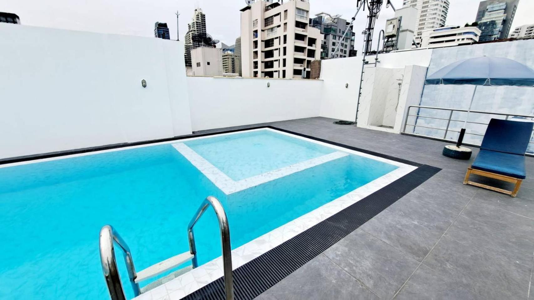 Rumah percutian Sha2bedrooms Ensuite3baths Downtown Mrt Bangkok