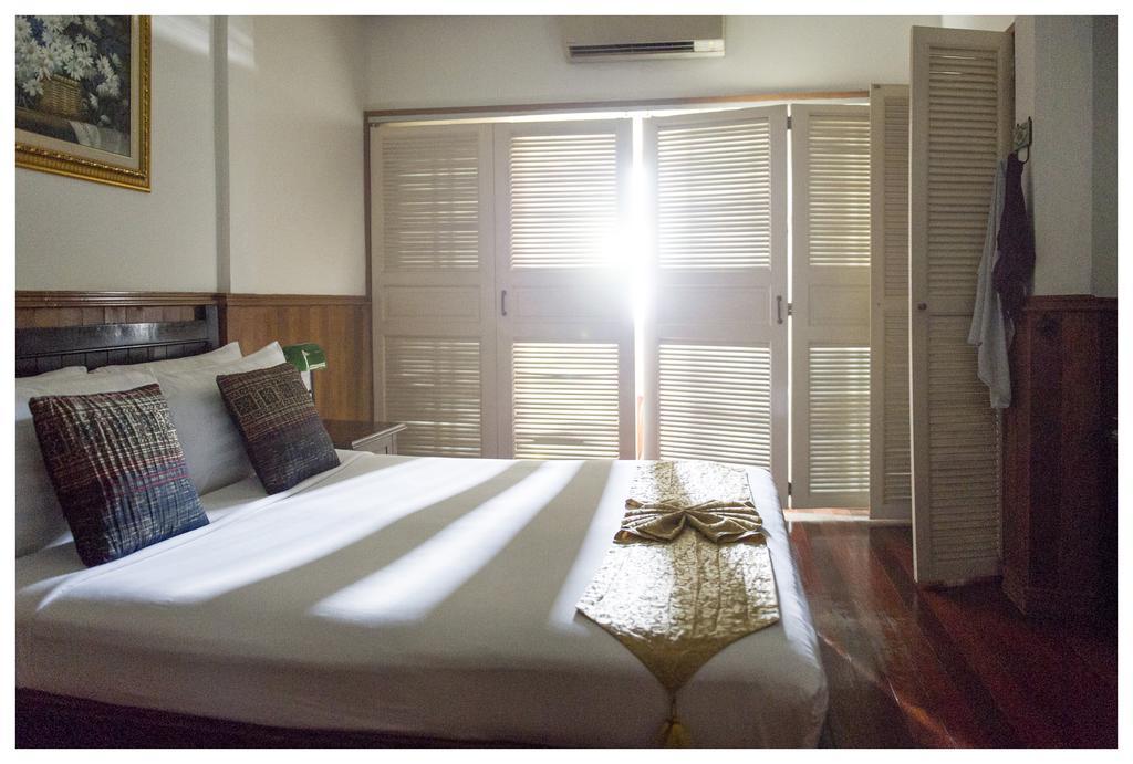 Guest house Baan Chantra 2*