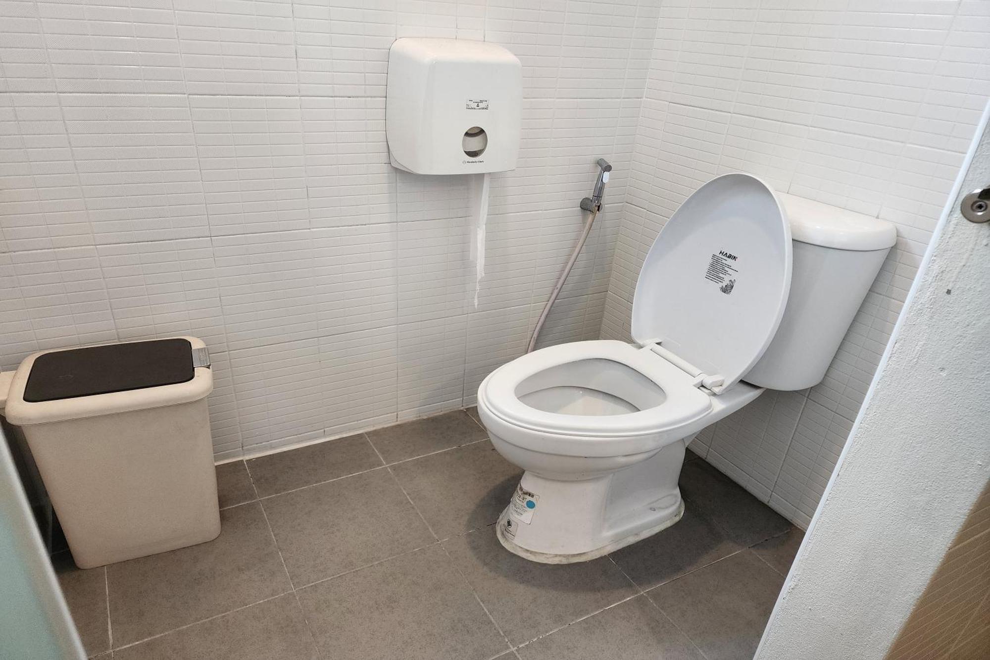 Hostel 10m2 Appartement, Met 0 Privé Badkamer In Chatuchak Bangkok