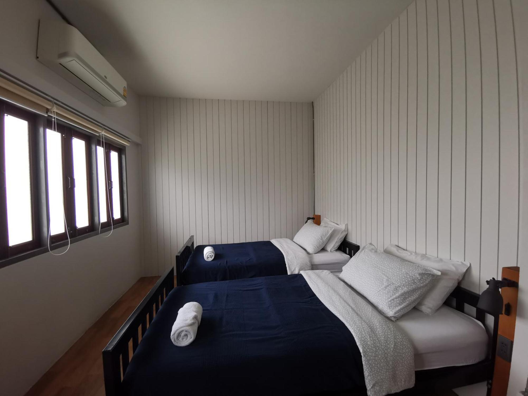 Liaw Base House Ostello Bangkok