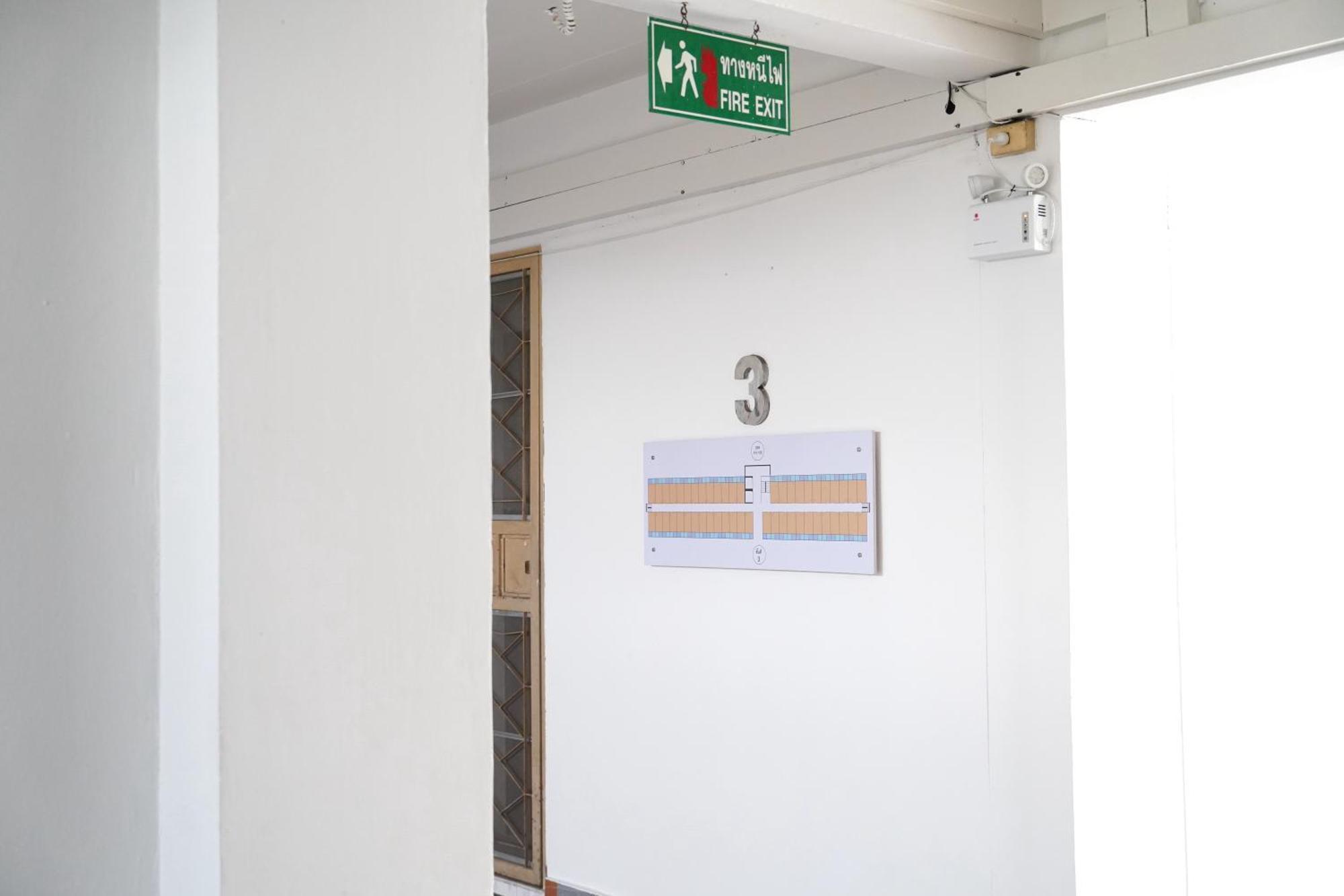 Modern Art - Lat Phrao Near Mrt Mahat Thai Căn hộ Bangkok
