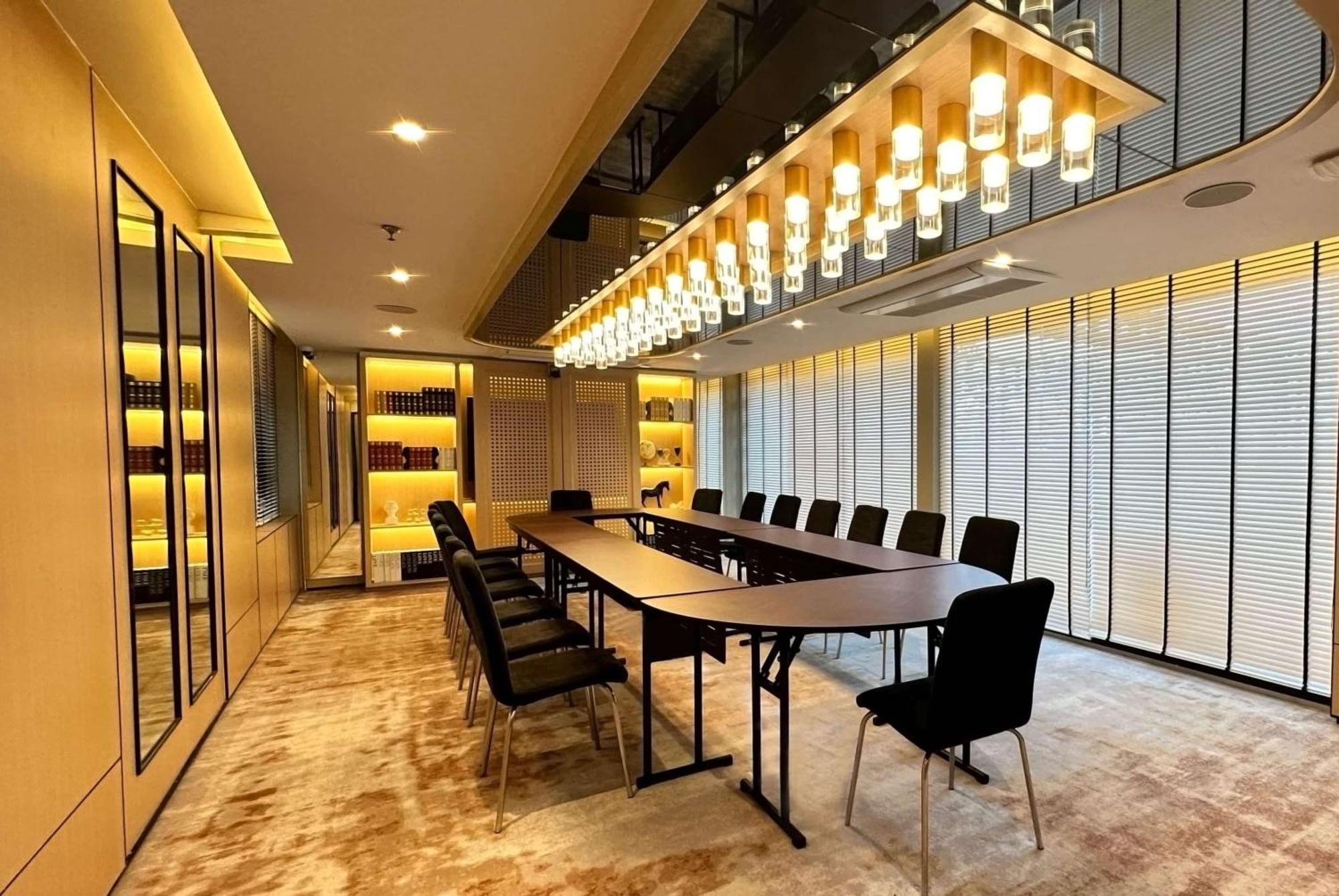 Oakwood Sukhumvit 11
