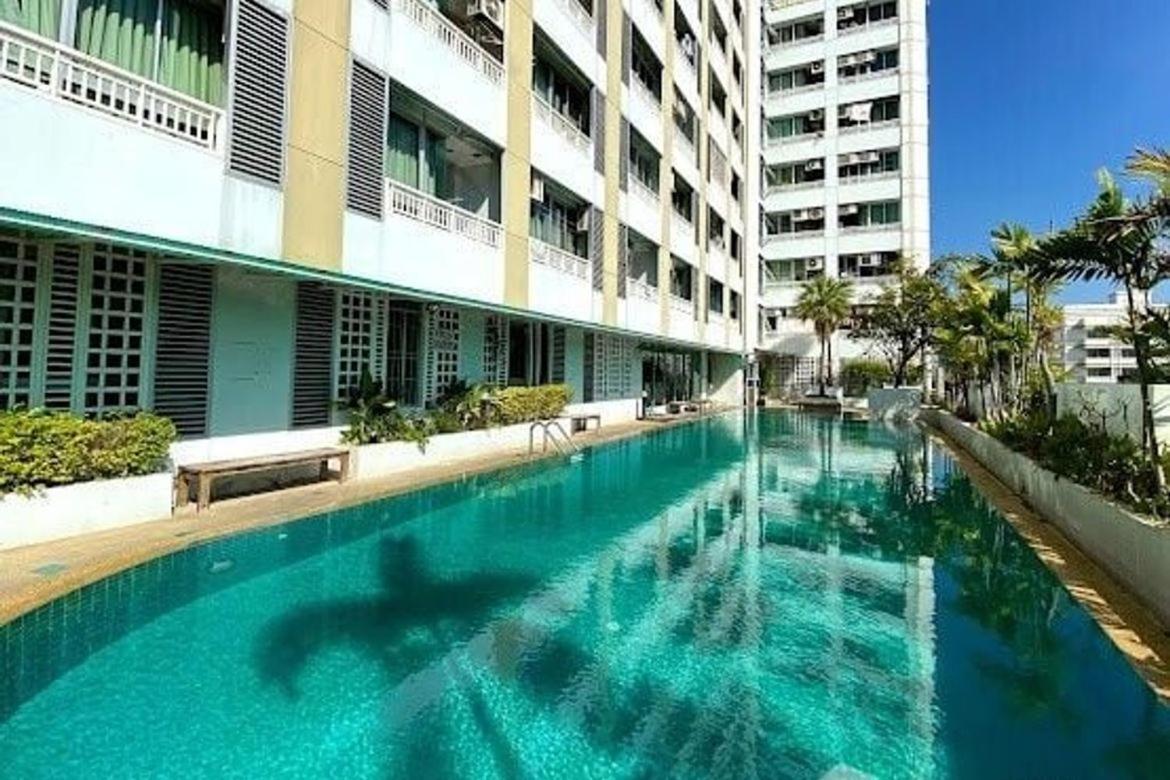 Location 1 Bedroom Apartment Bangkok