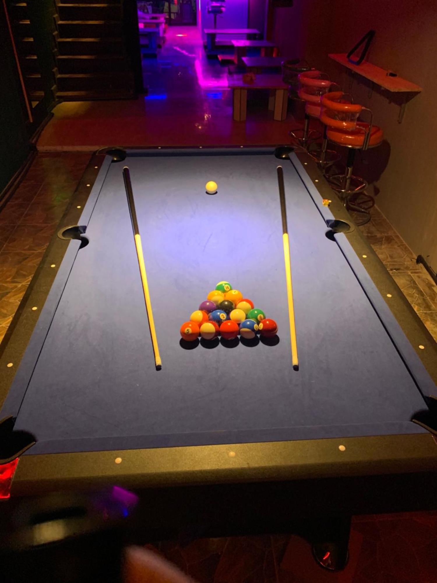 Hostal Roxx Social Hostel, Cafe & Bistro