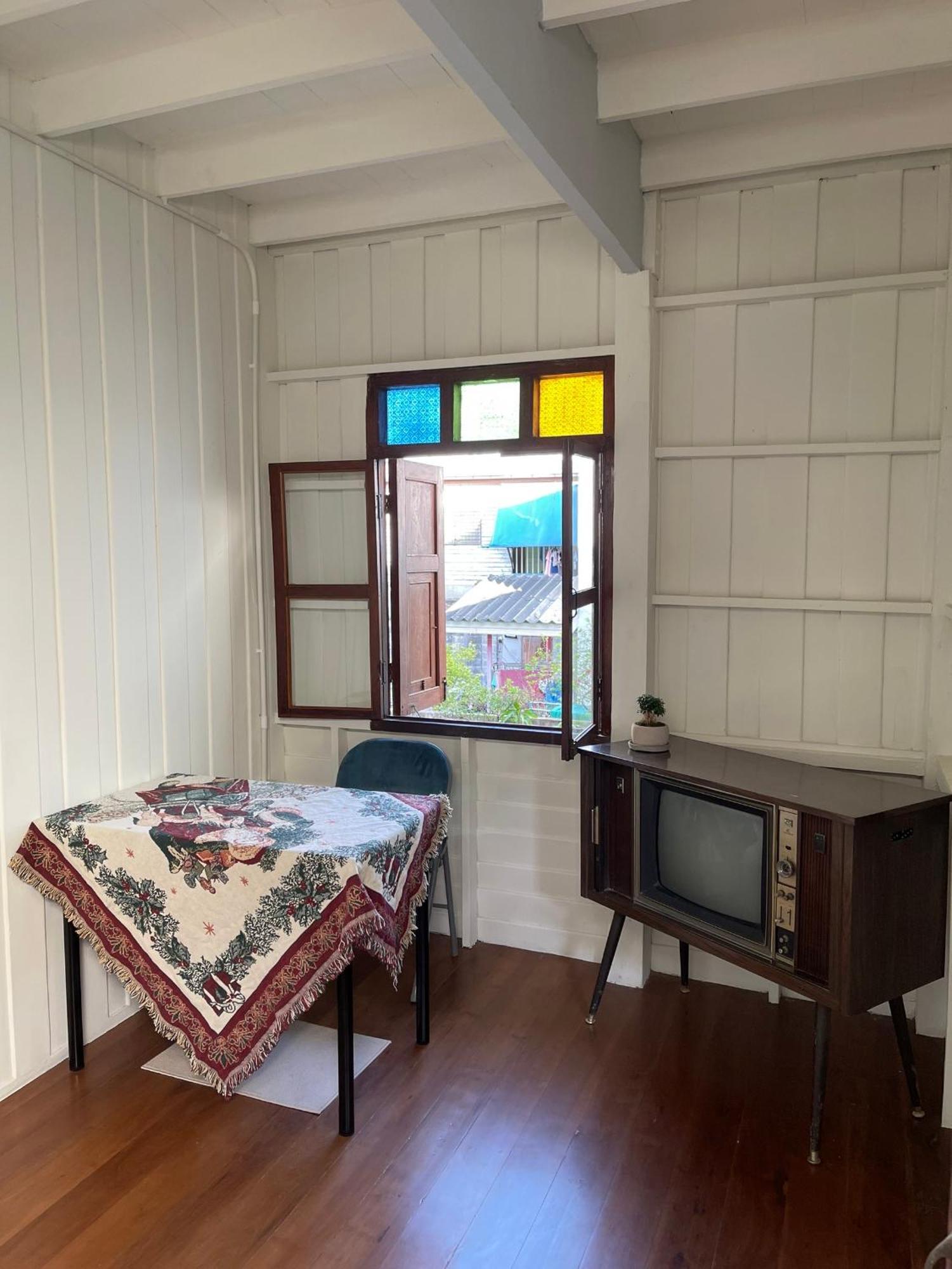 Green Cabin Hostel Hostal