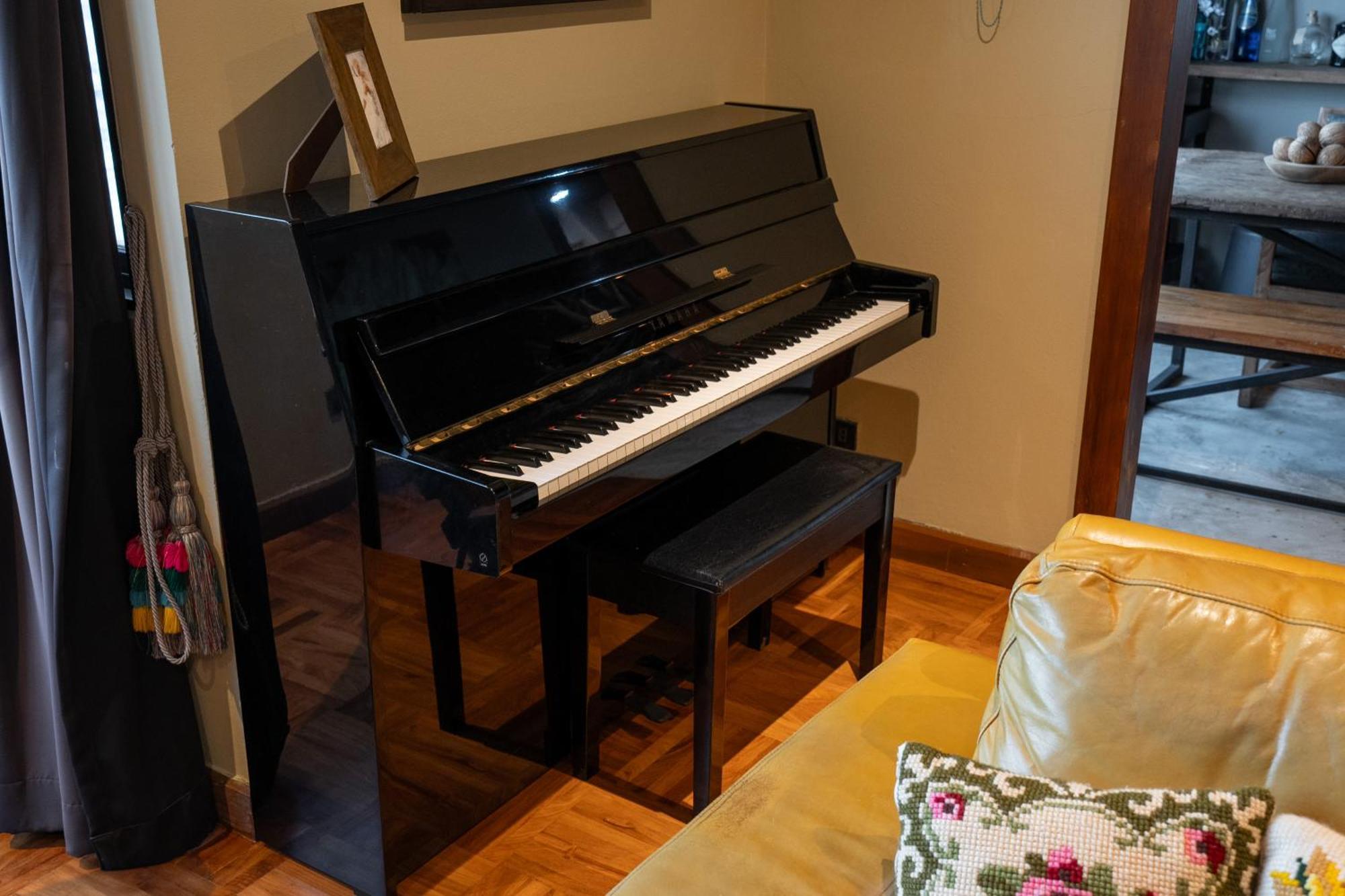 Apartment Peony Rustic Sukhumvit, Nana Bts Bangkok