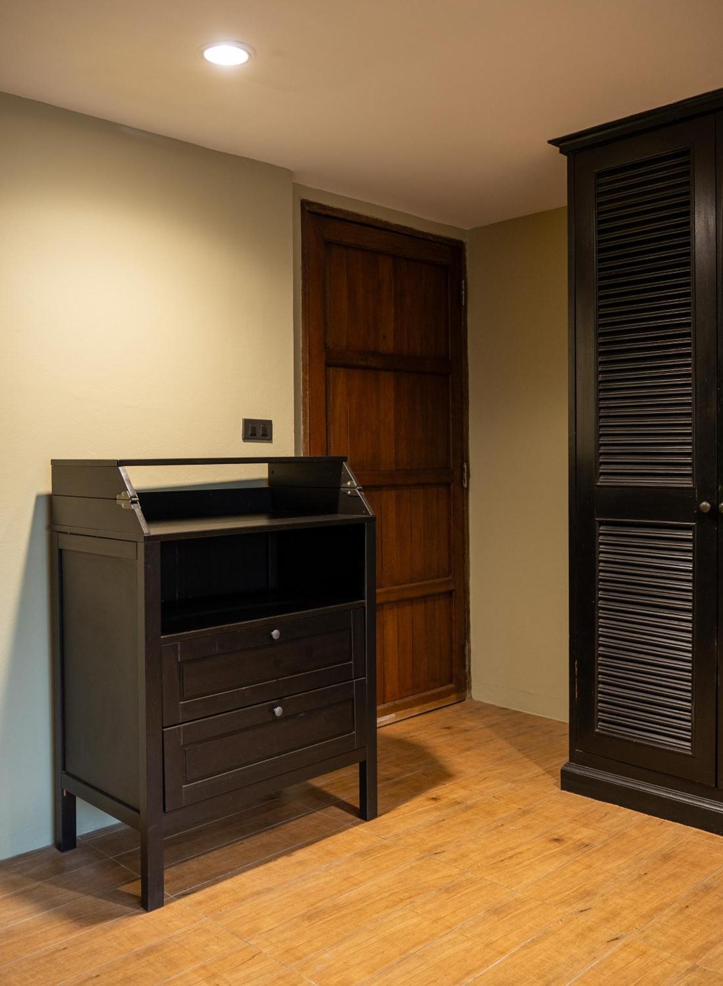 Peony Rustic Sukhumvit, Nana Bts Appartement
