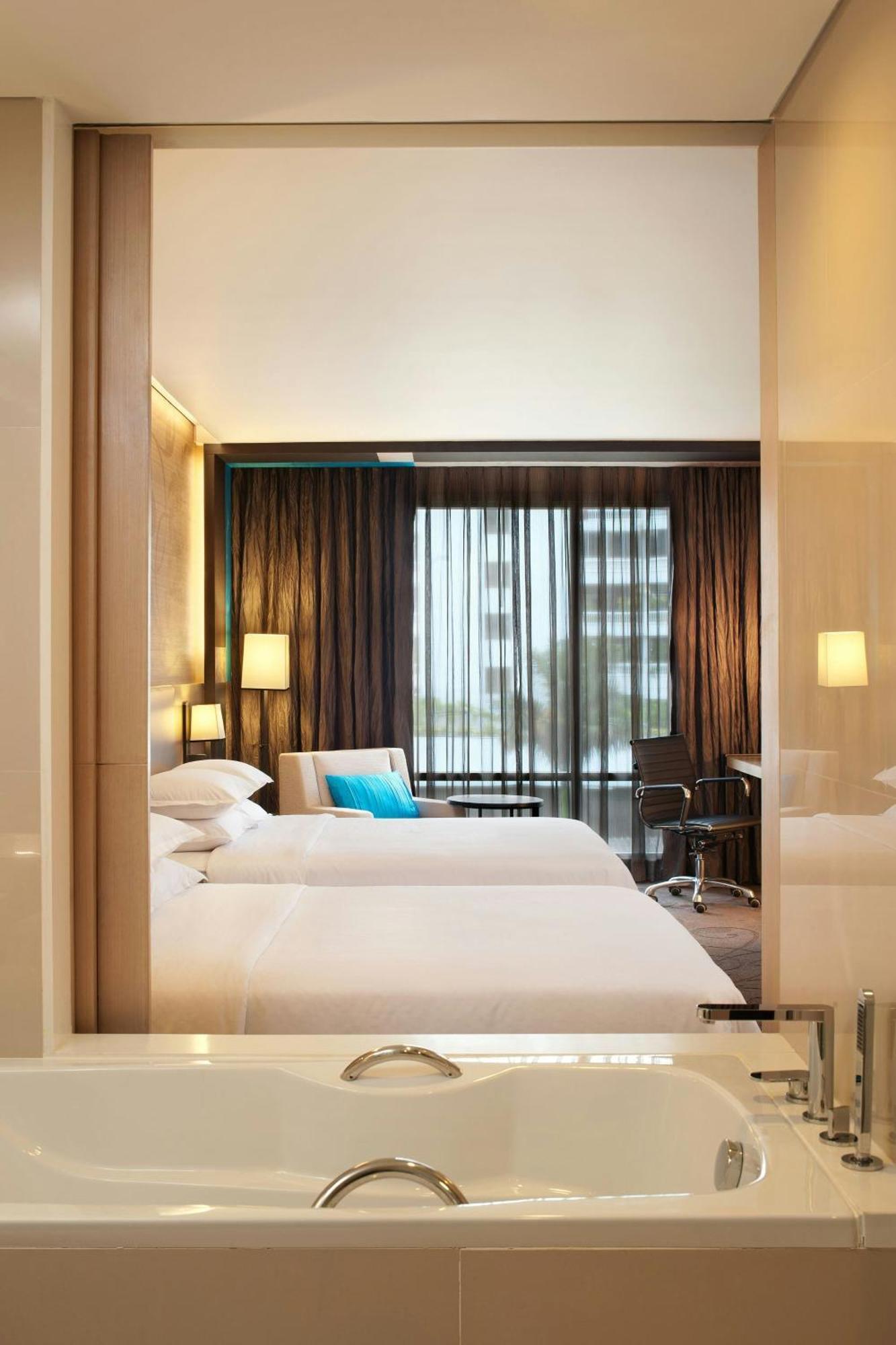 Four Points By Sheraton Bangkok, Sukhumvit 15 4* Bangkok