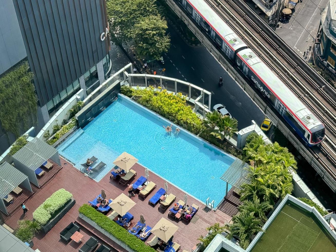 Radisson Blu Plaza Hotel