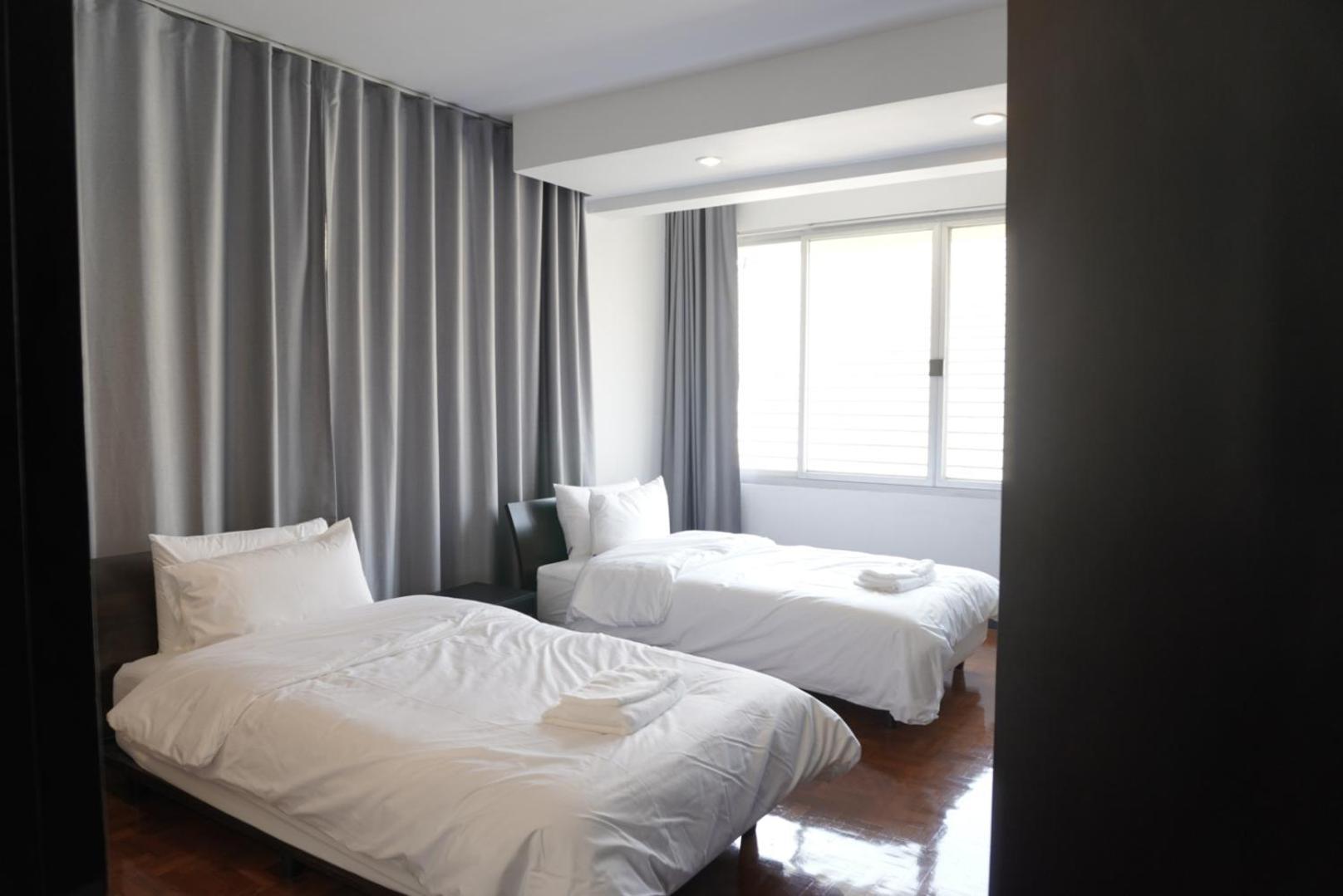 Phatana Court Guest house