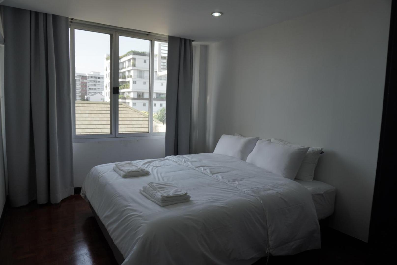 Phatana Court Guest house