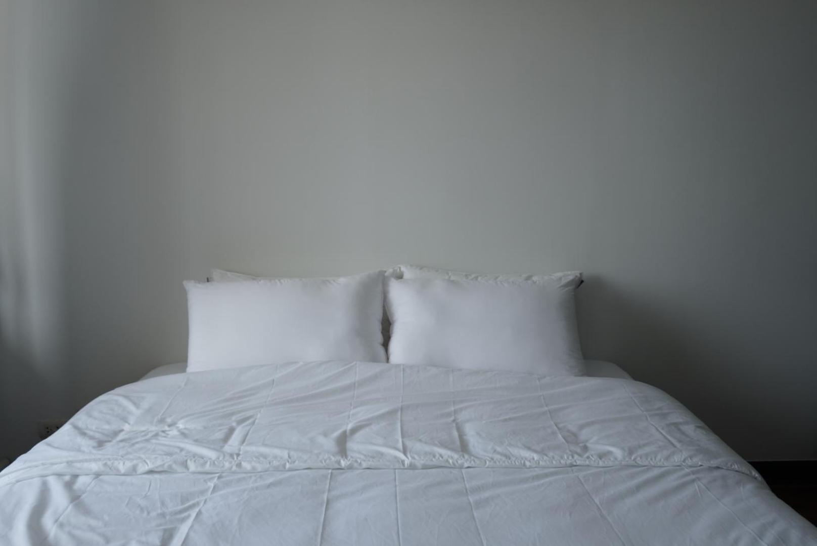 Phatana Court Guest house *