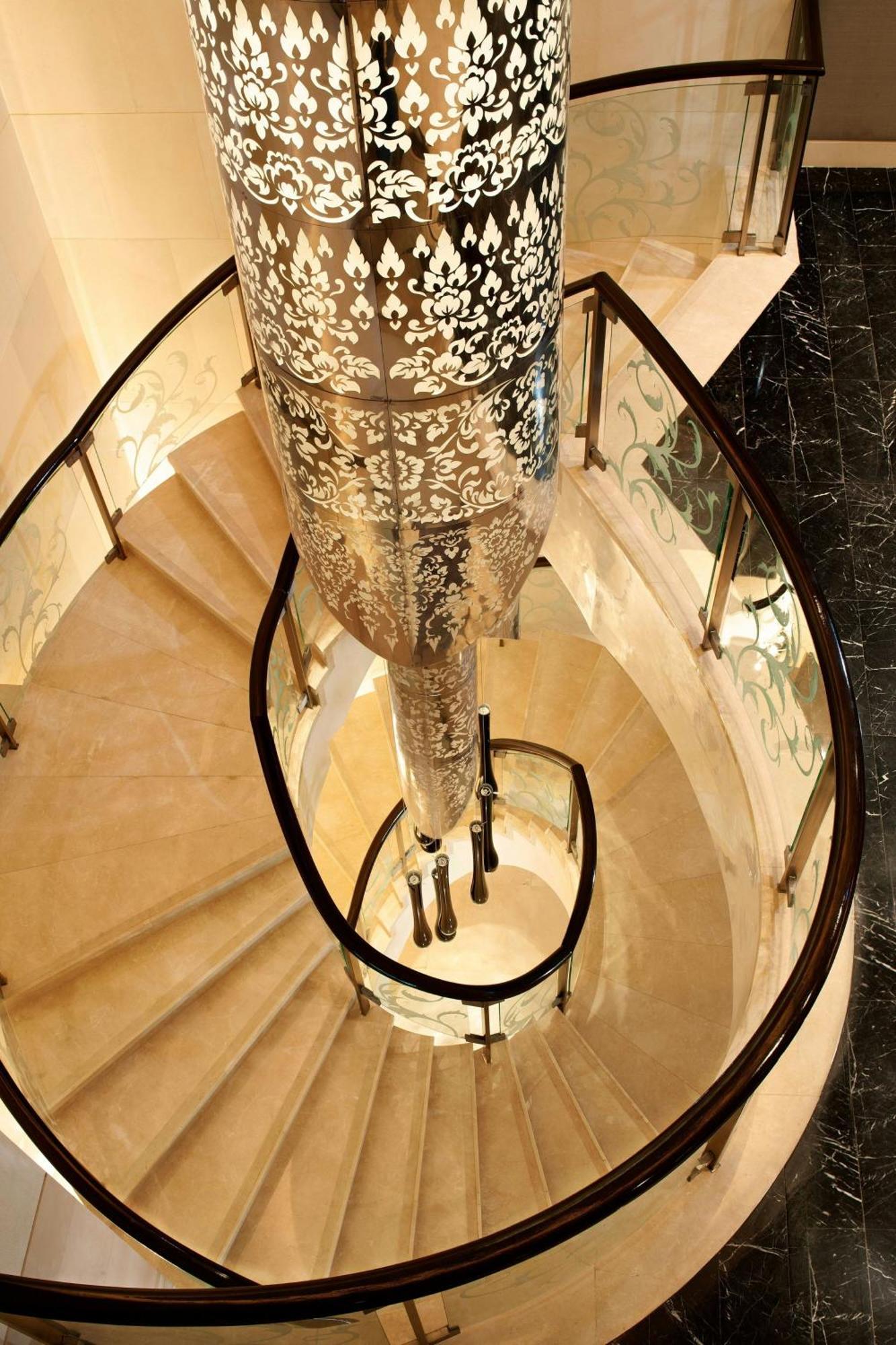 The St. Regis 5* Bangkok