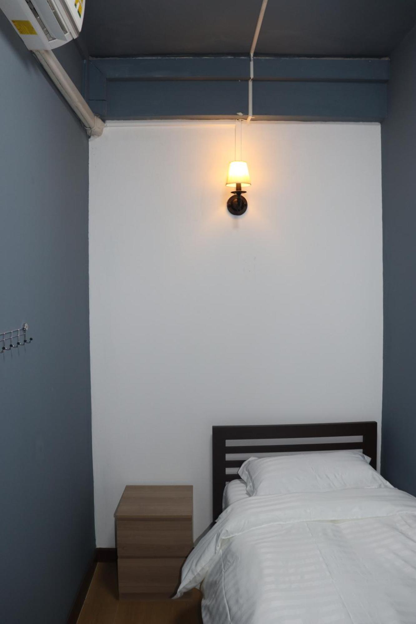 Hostel The Moment *