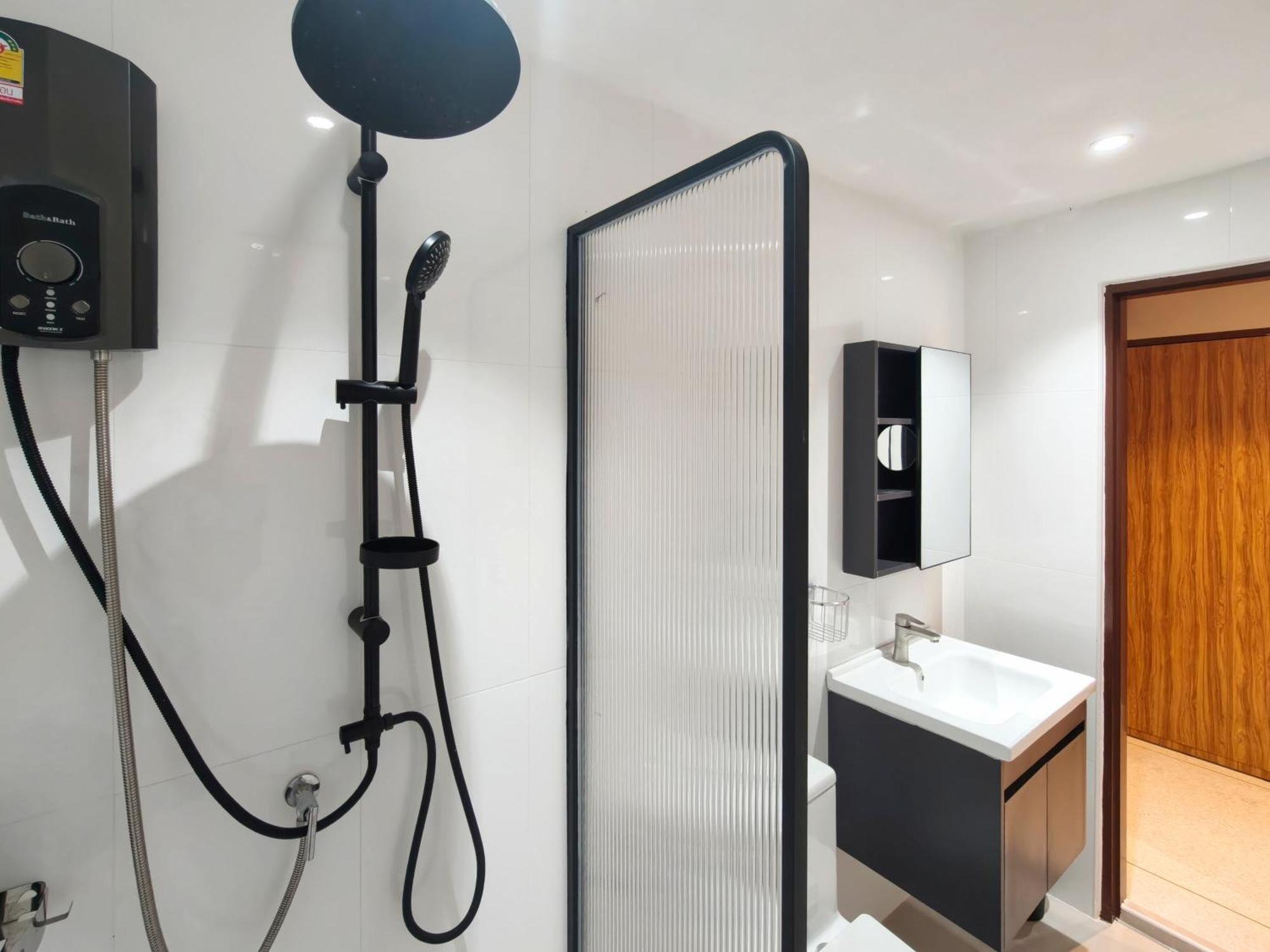 Ab House Aparthotel