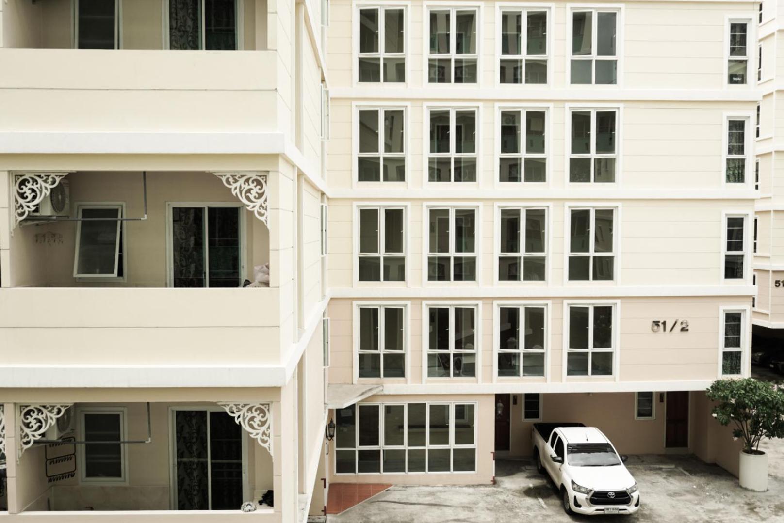 One Deves nhà trọ Bangkok