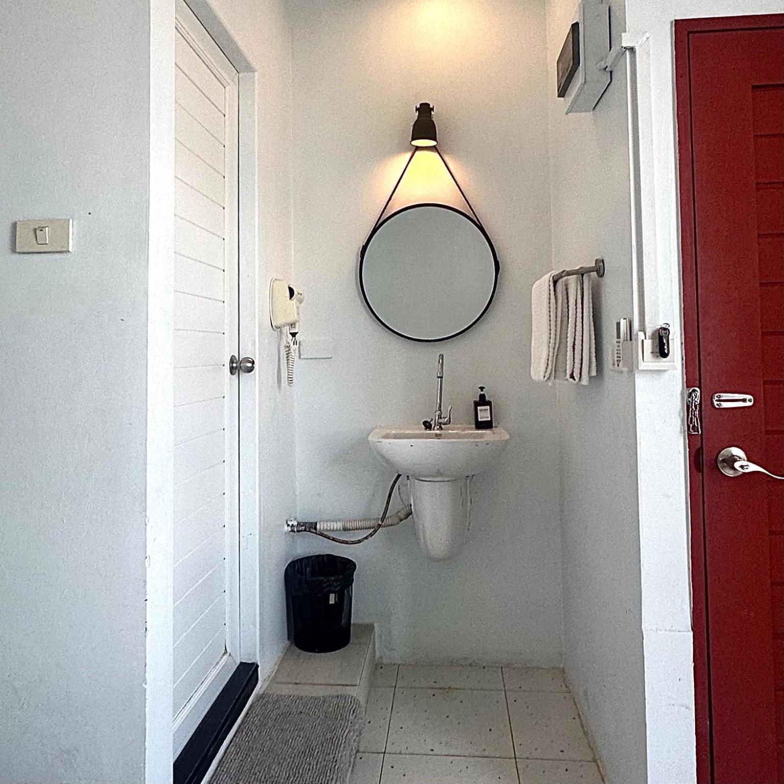 Beige Poshtels + Netflix Auberge de jeunesse *
