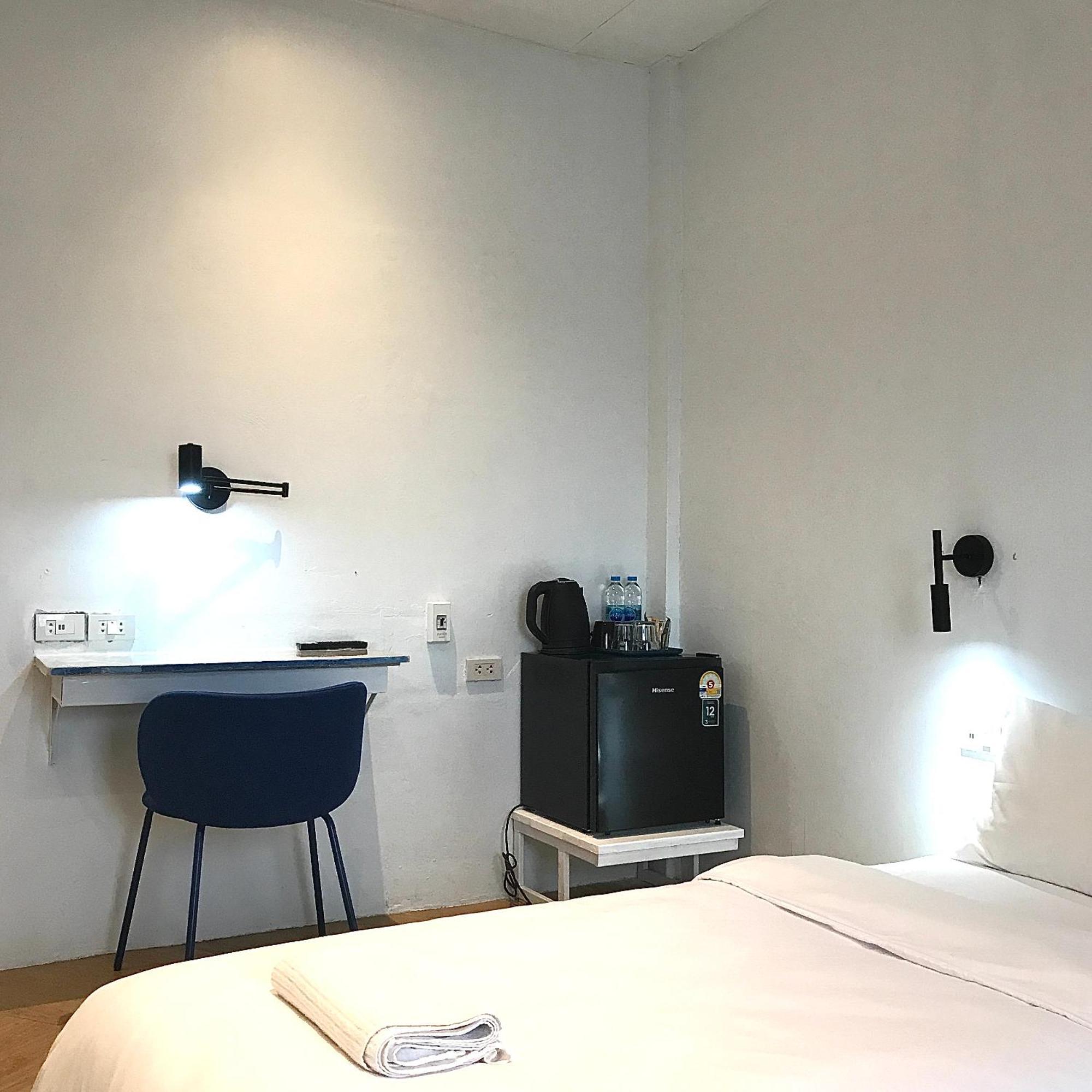 Beige Poshtels + Netflix Auberge de jeunesse *