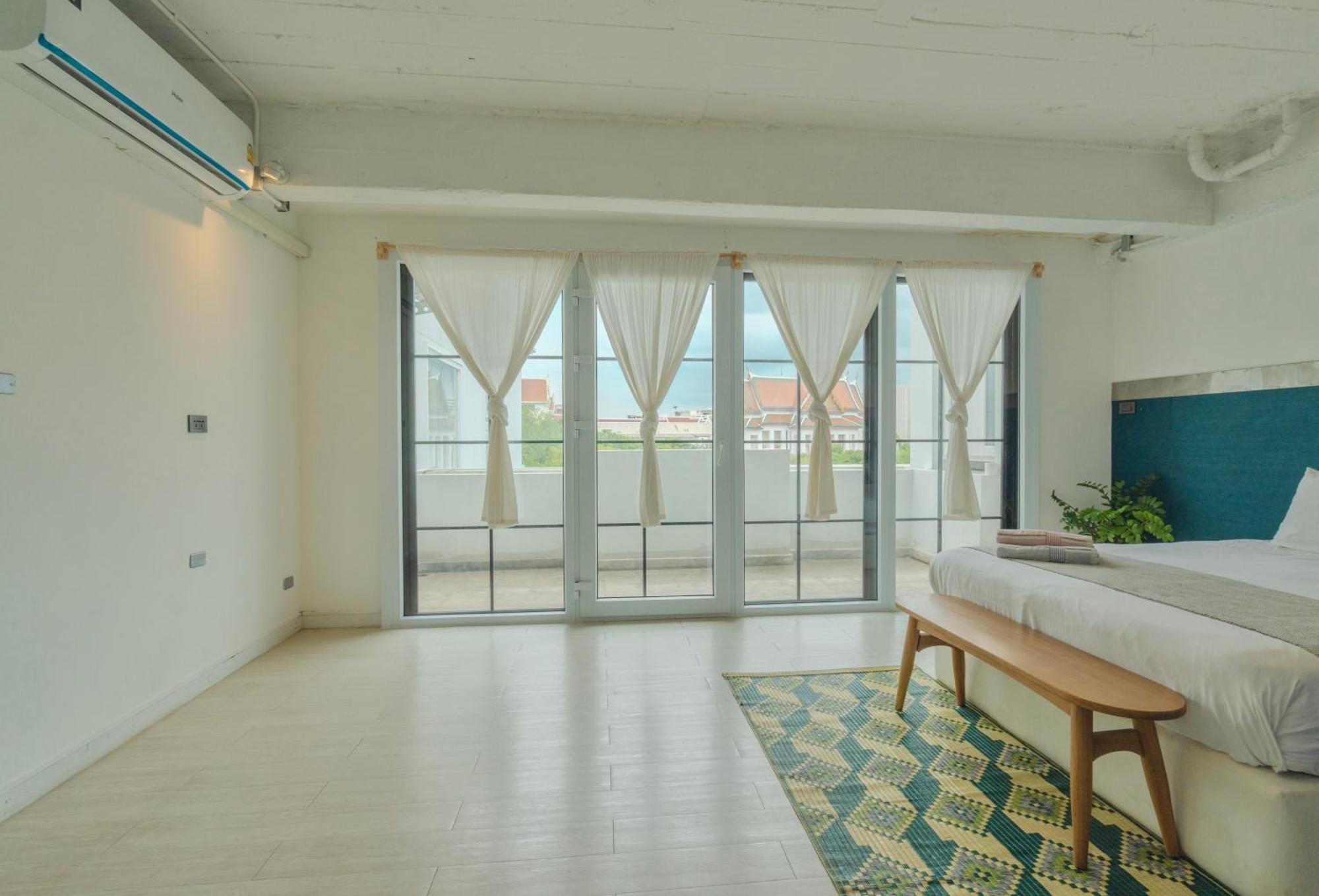 Historic - Private Access Hotel