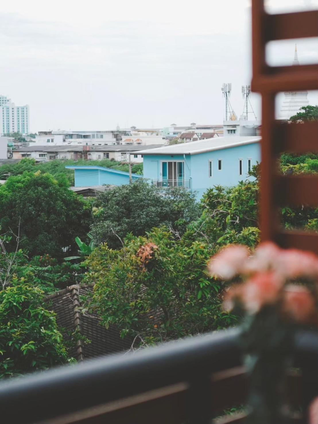 The Giftown Bangkok, Talat Phlu Apartment