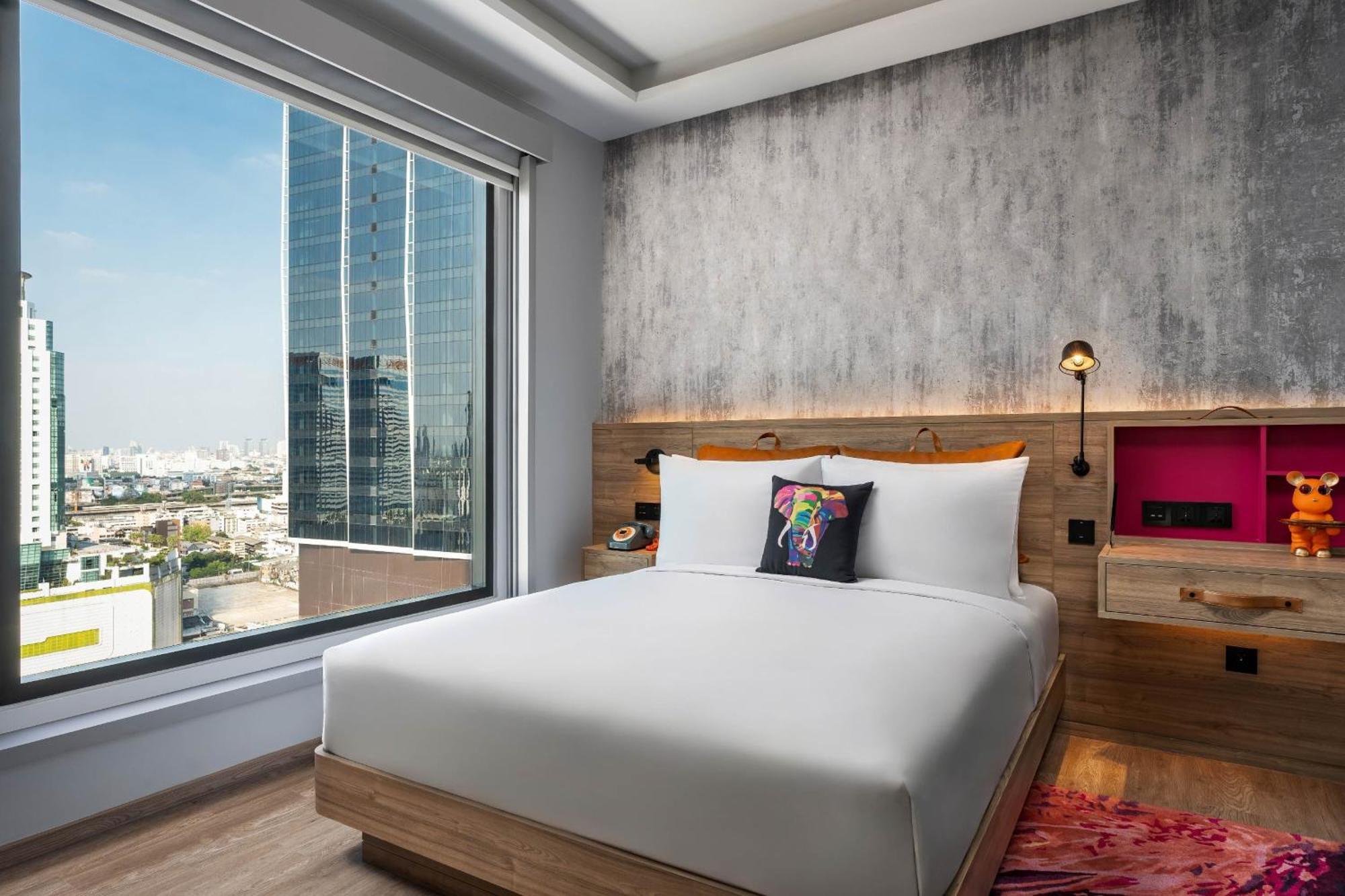 Khách sạn Moxy Ratchaprasong 4*