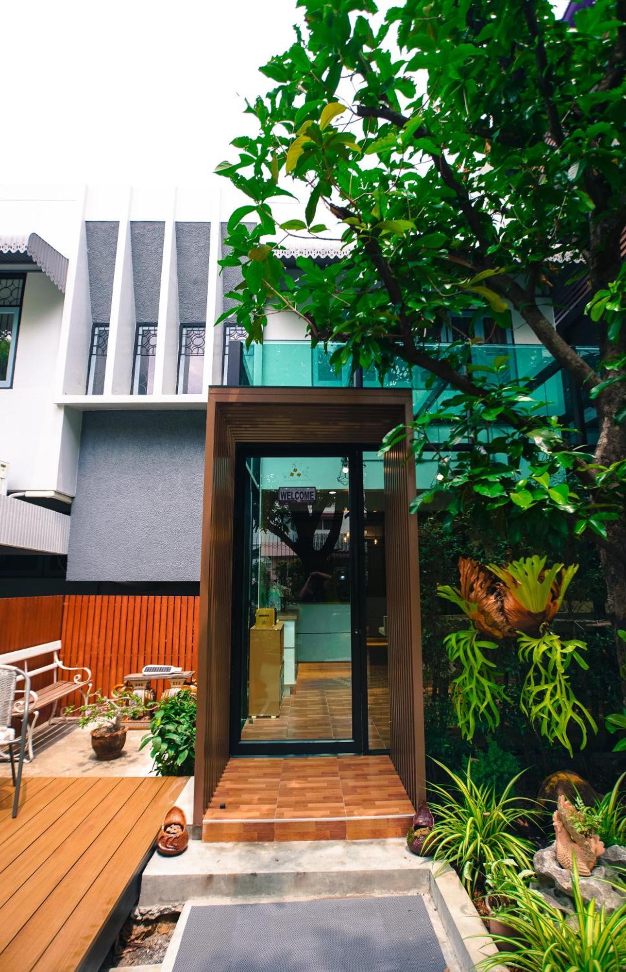 Hostal Bed Garden 26 Bangkok