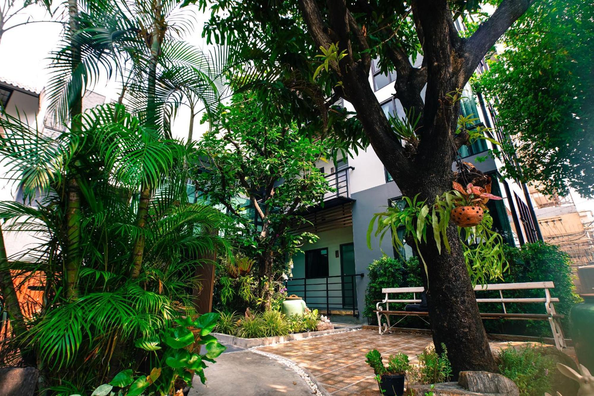 Bed Garden 26 Hostal *