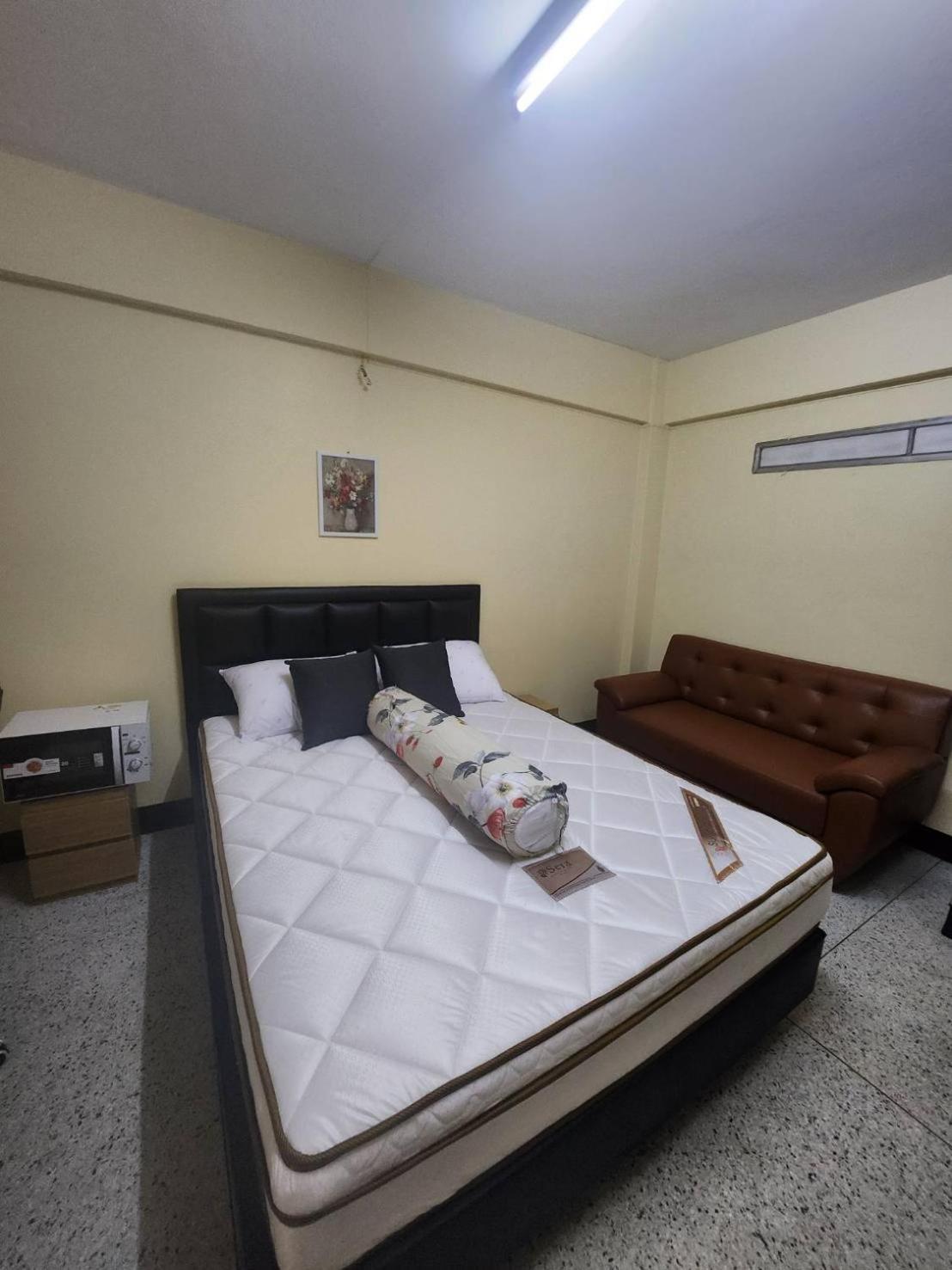 Apartamento Phra Khanong Bts Banguecoque