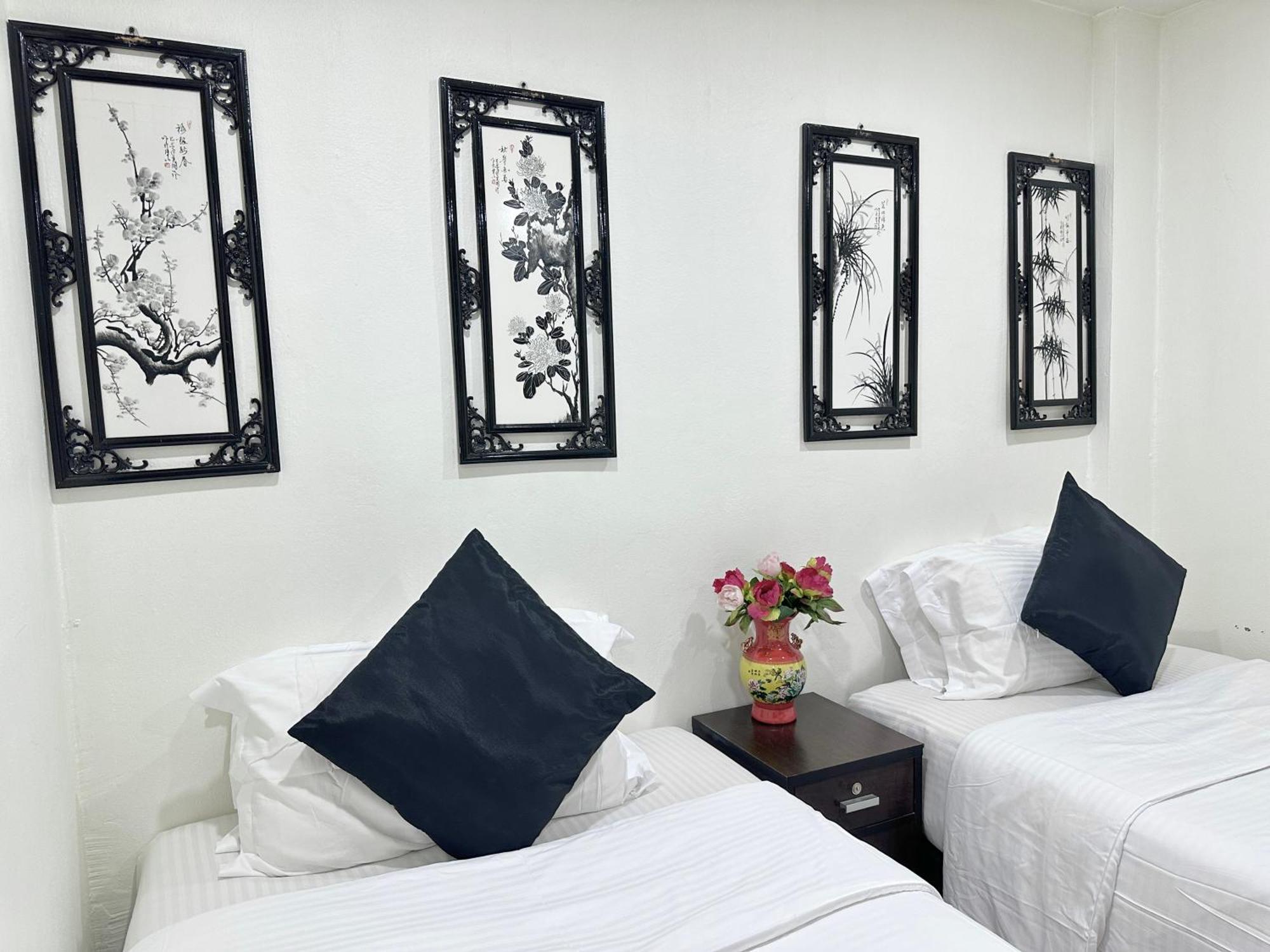 Hotel Longzhu 2*