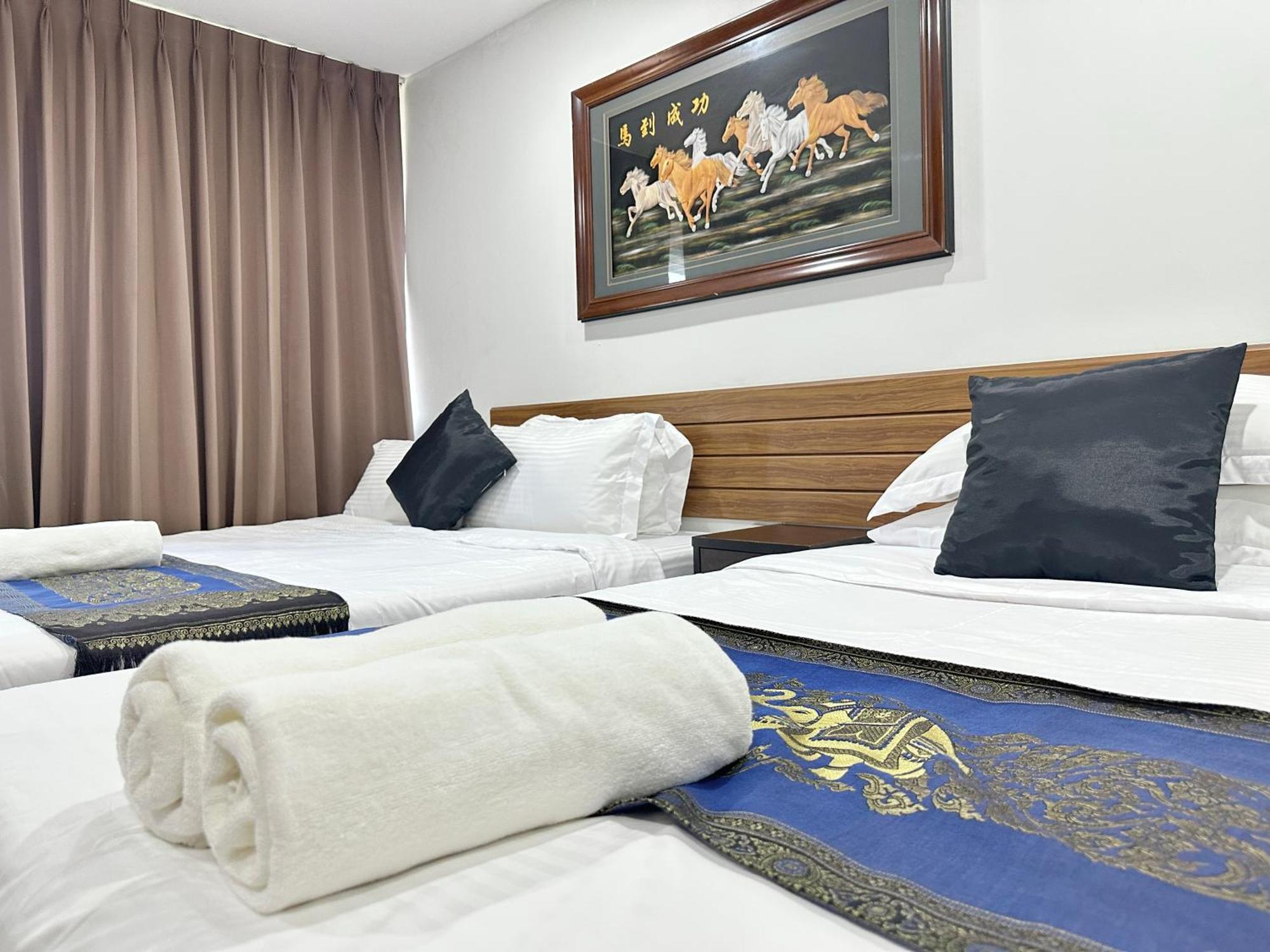 Longzhu Hotel