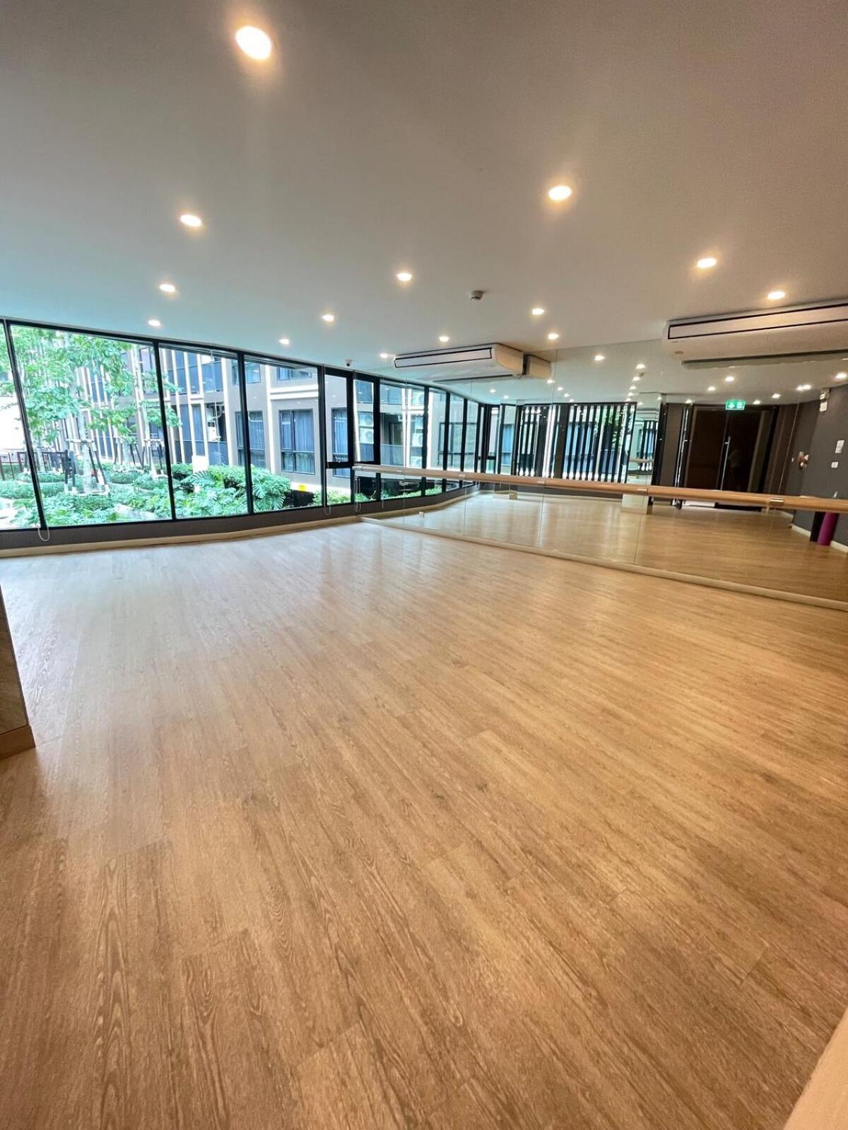1 Bedroom - Sathorn Serenity Residences With Pool And Gym Apartment *